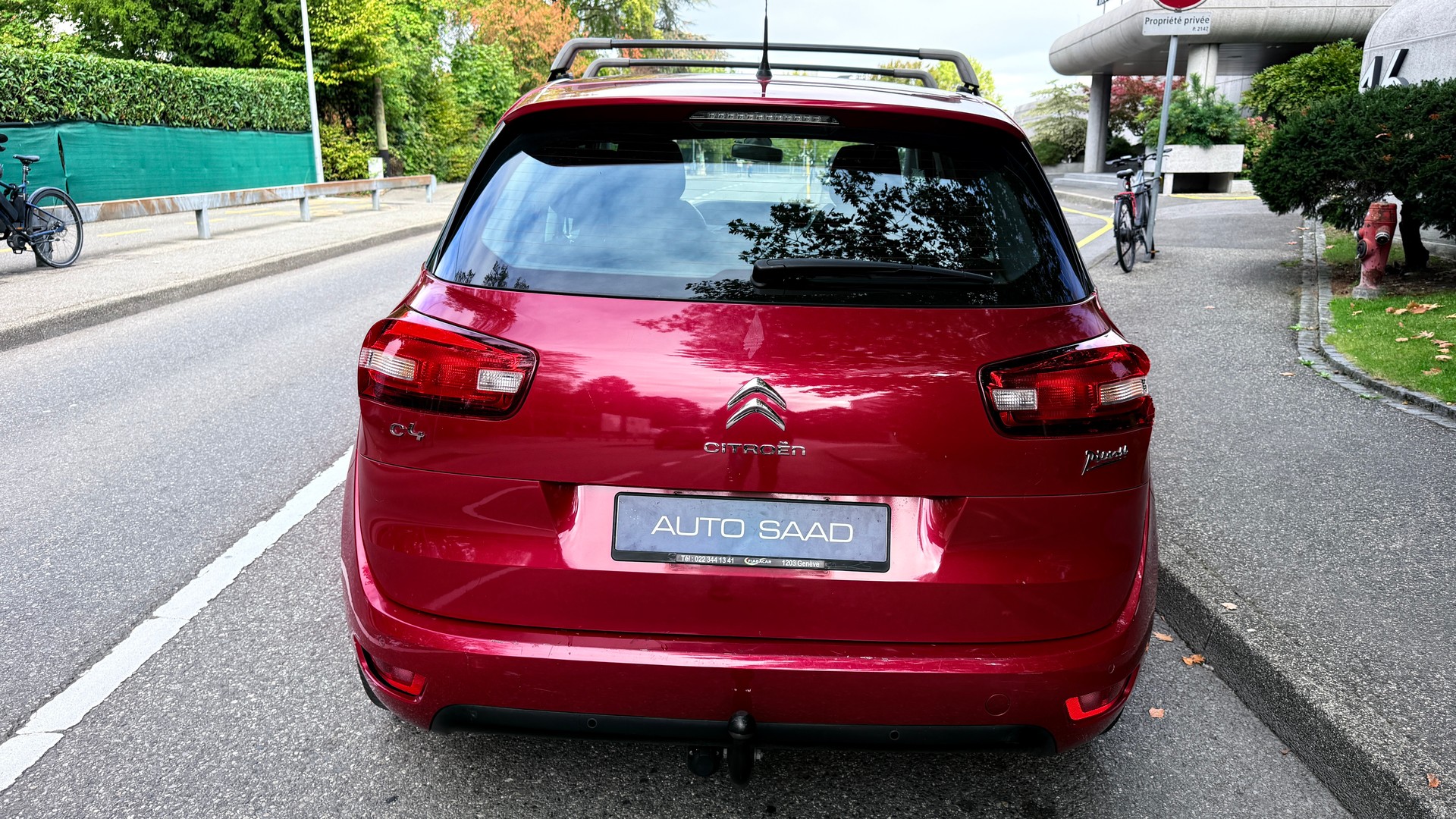 CITROEN C4 Picasso 1.6i 16V Attraction-image-2