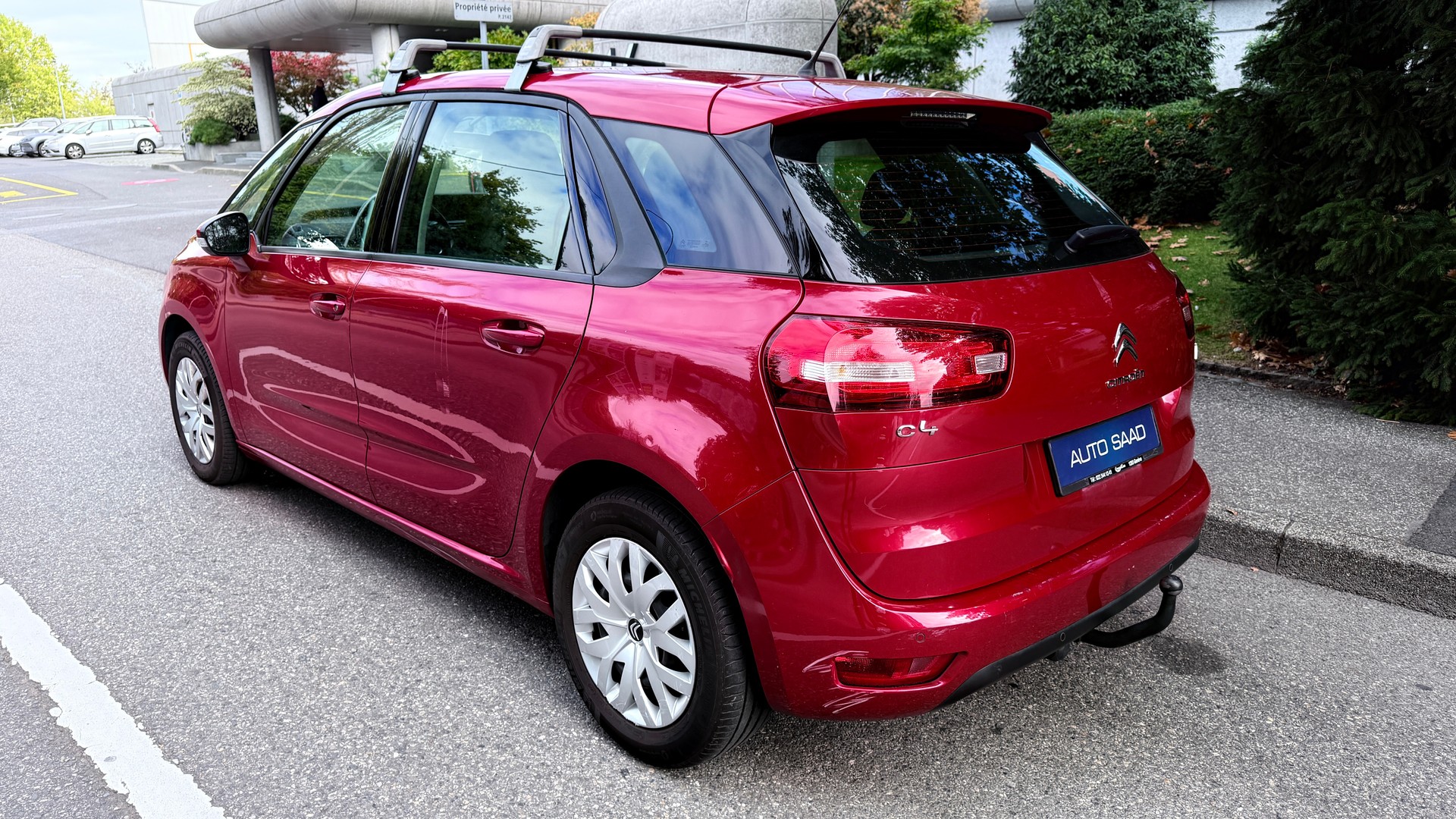 CITROEN C4 Picasso 1.6i 16V Attraction-image-3