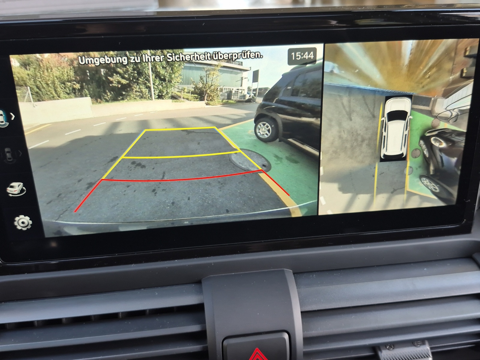 HYUNDAI Inster 49 kWh Electric Vertex Sunroof-image-12