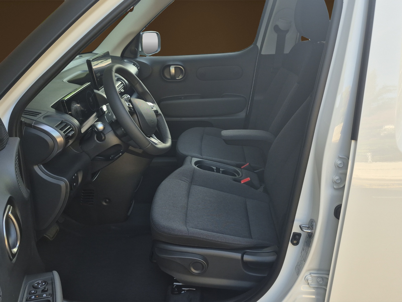 HYUNDAI Inster 49 kWh Electric Vertex Sunroof-image-5