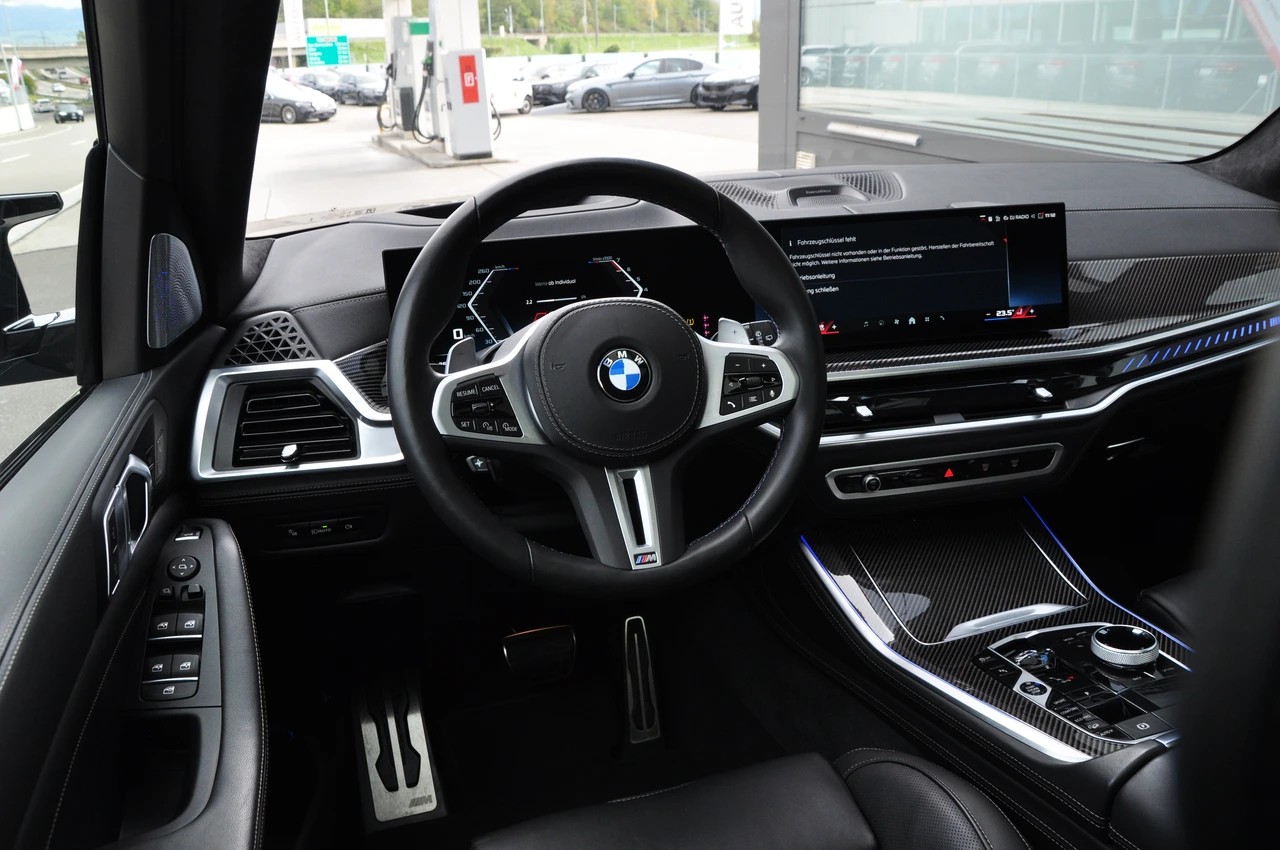 BMW X5 xDrive 48V M60i M Sport Pro Steptronic-image-13