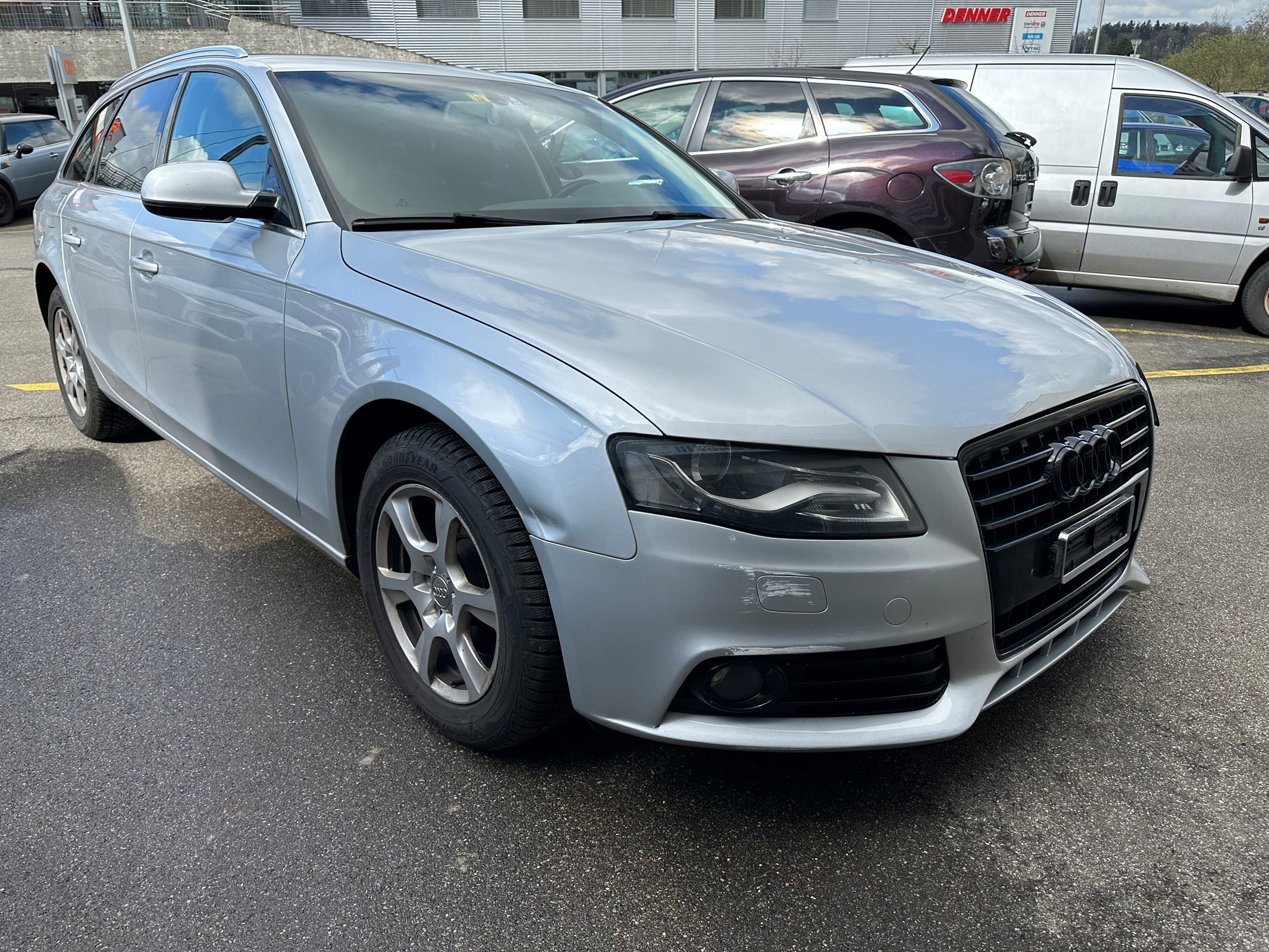 AUDI A4 Avant 2.0 TDI — slika 2