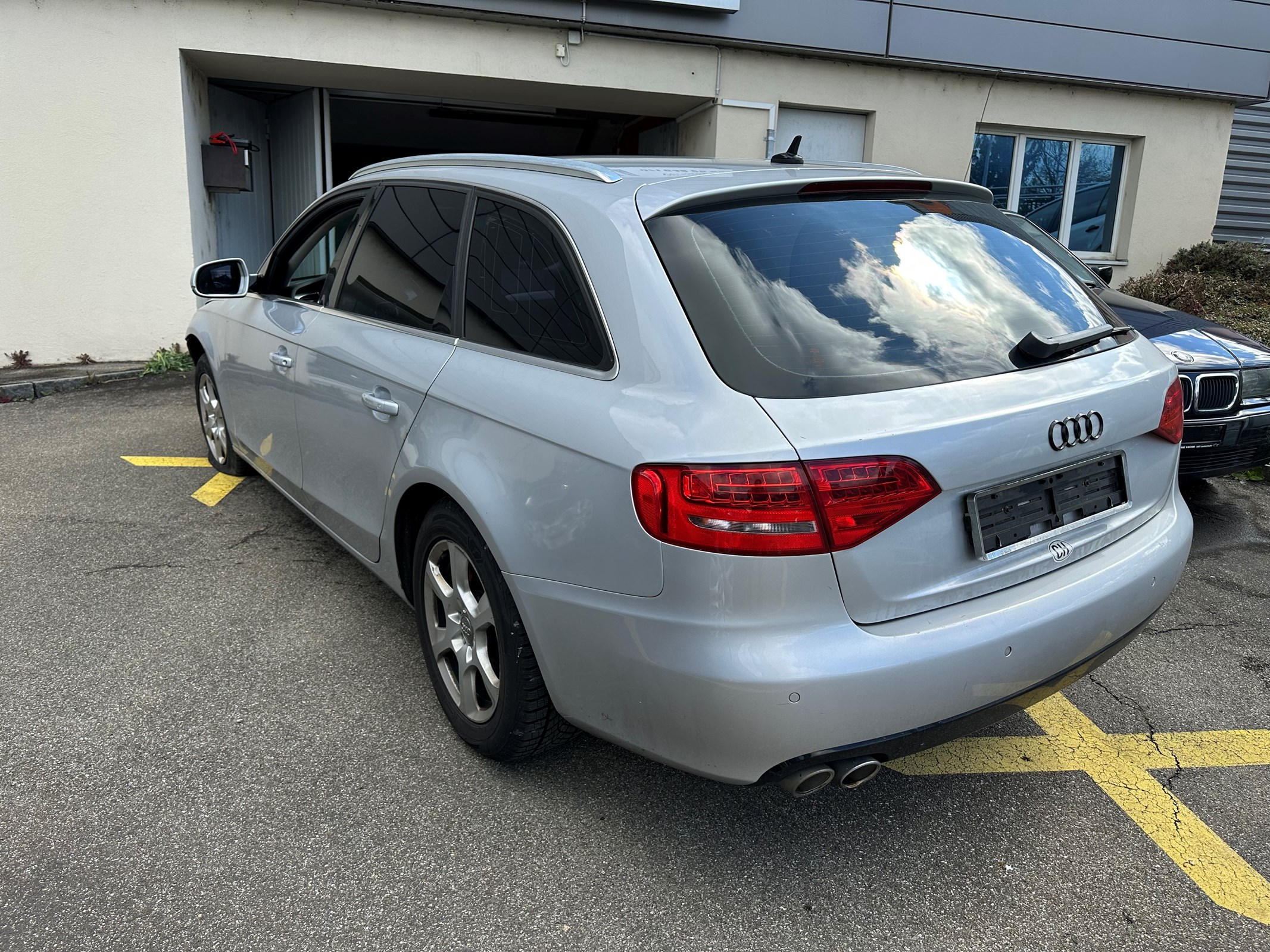 AUDI A4 Avant 2.0 TDI — slika 5