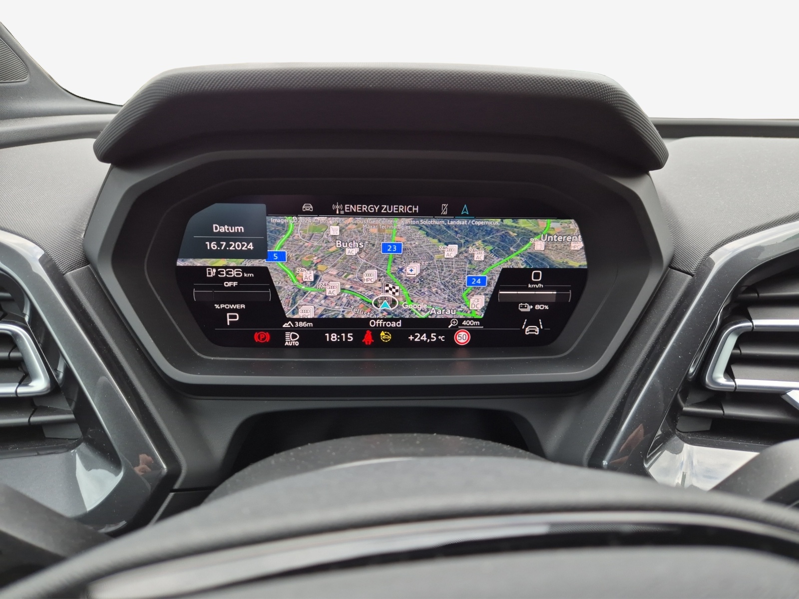 AUDI Q4 e-tron 45 quattro-image-10