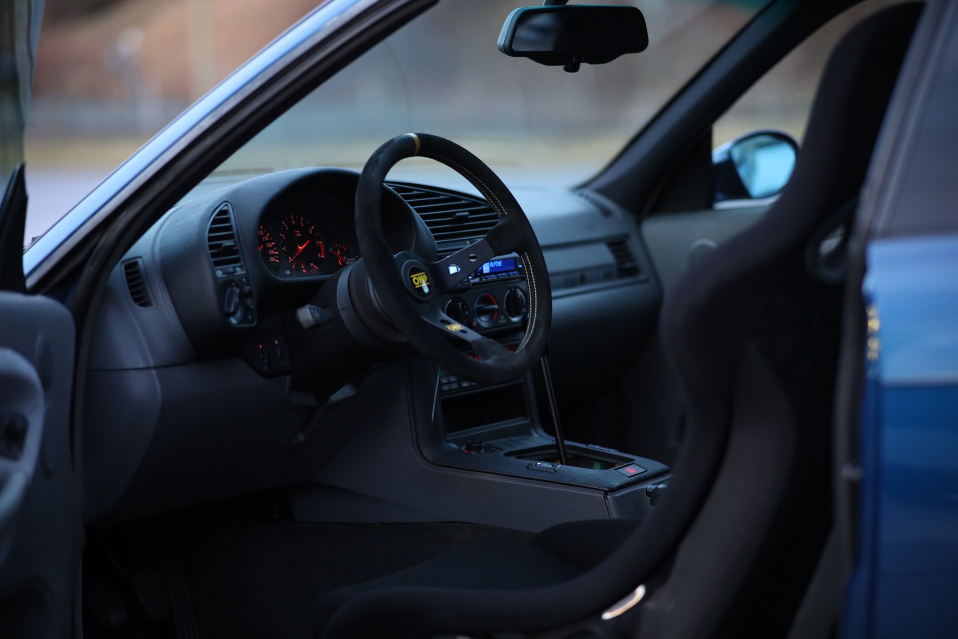 BMW M3-image-8