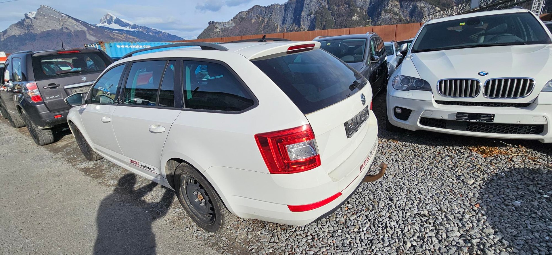 SKODA Octavia Combi 1.8 TSI Ambition 4x4 DSG-image-2