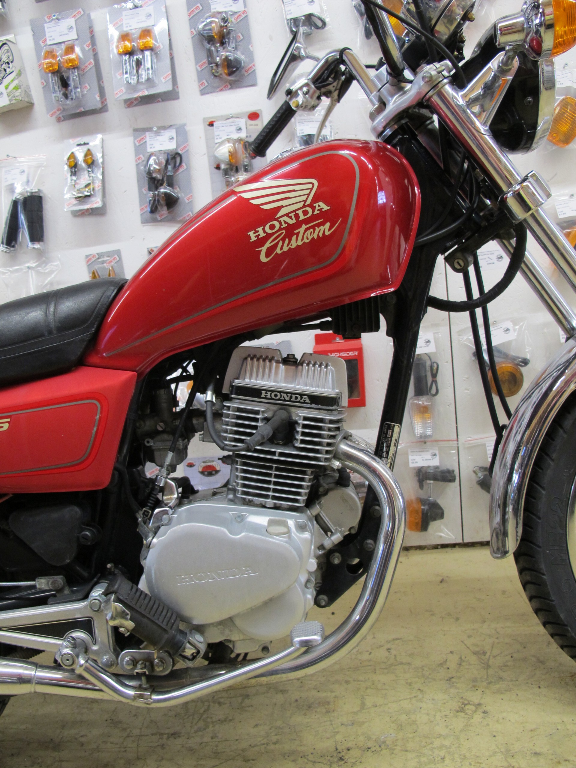 HONDA CM 125 C-image-6