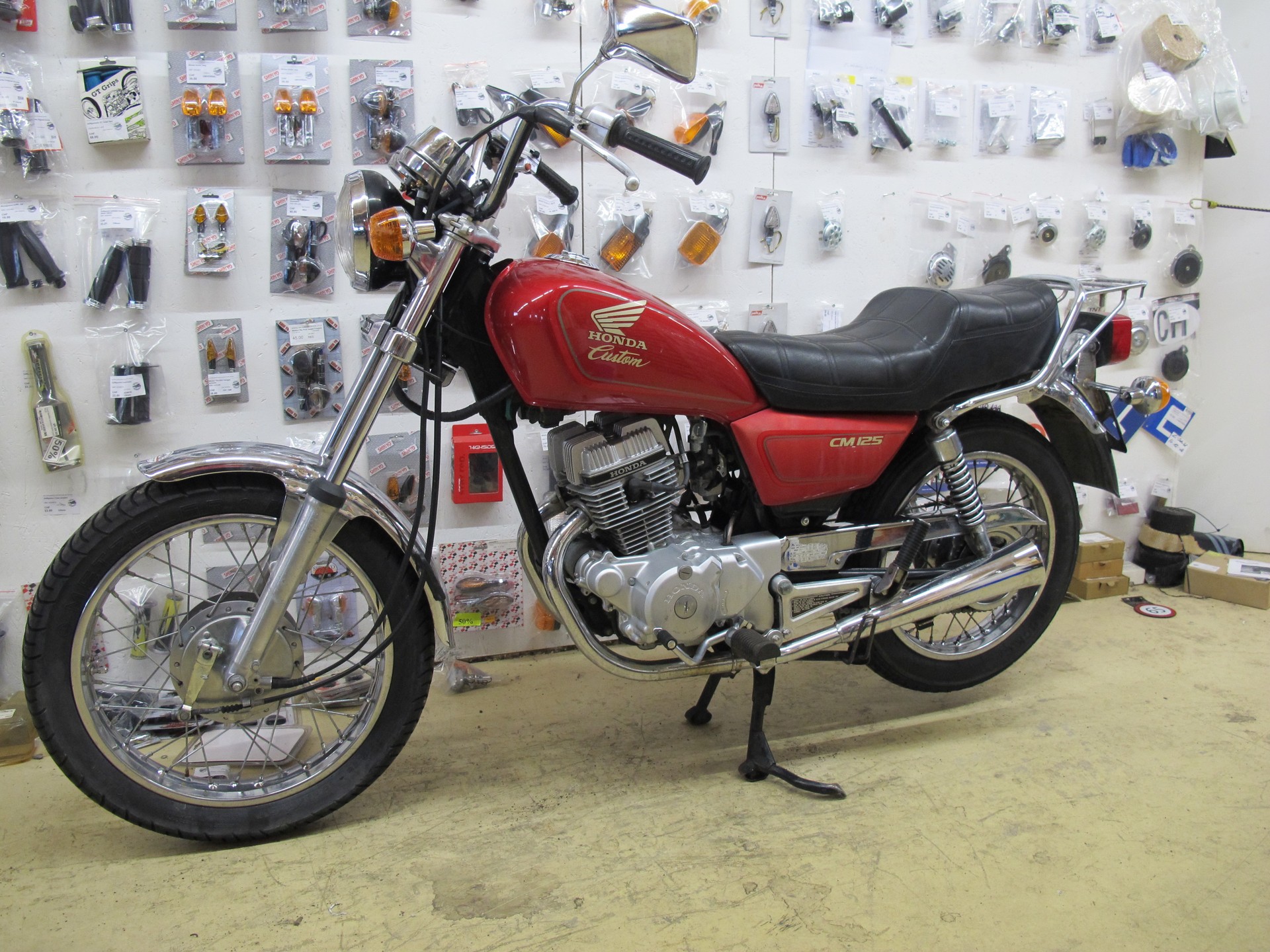 HONDA CM 125 C-image-1