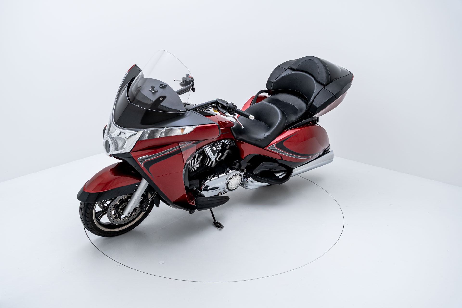 VICTORY Vision Tour-showroom-element-2