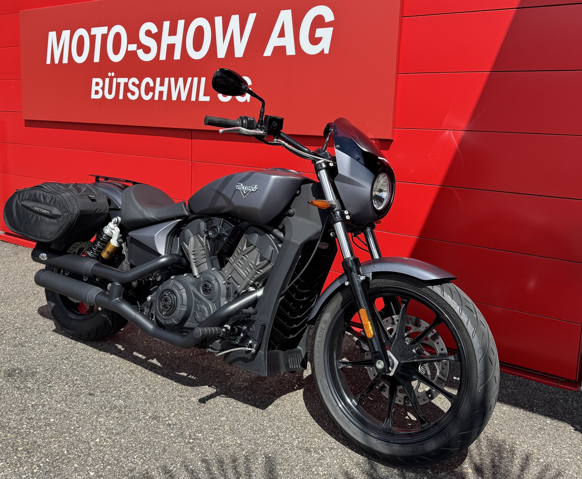 VICTORY octane-showroom-element-1