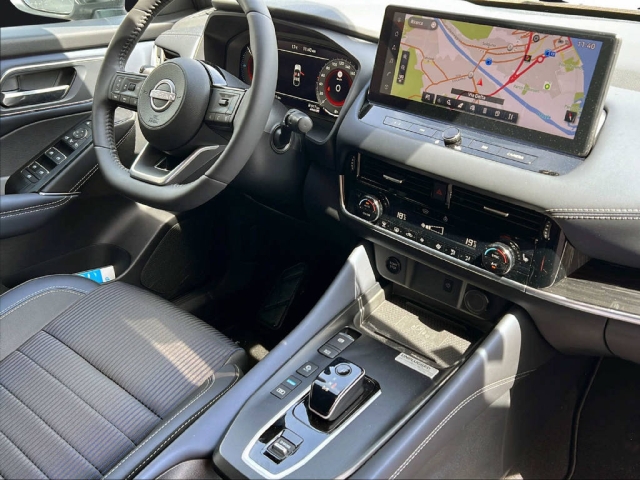 NISSAN Qashqai 1.5 VC-T Unplugged-image-10