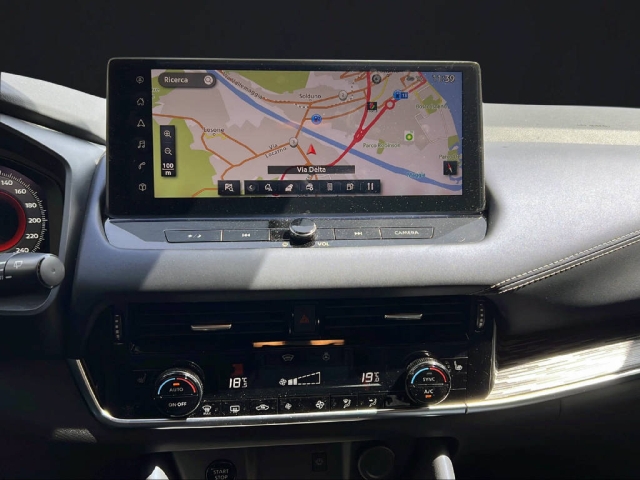 NISSAN Qashqai 1.5 VC-T Unplugged-image-11