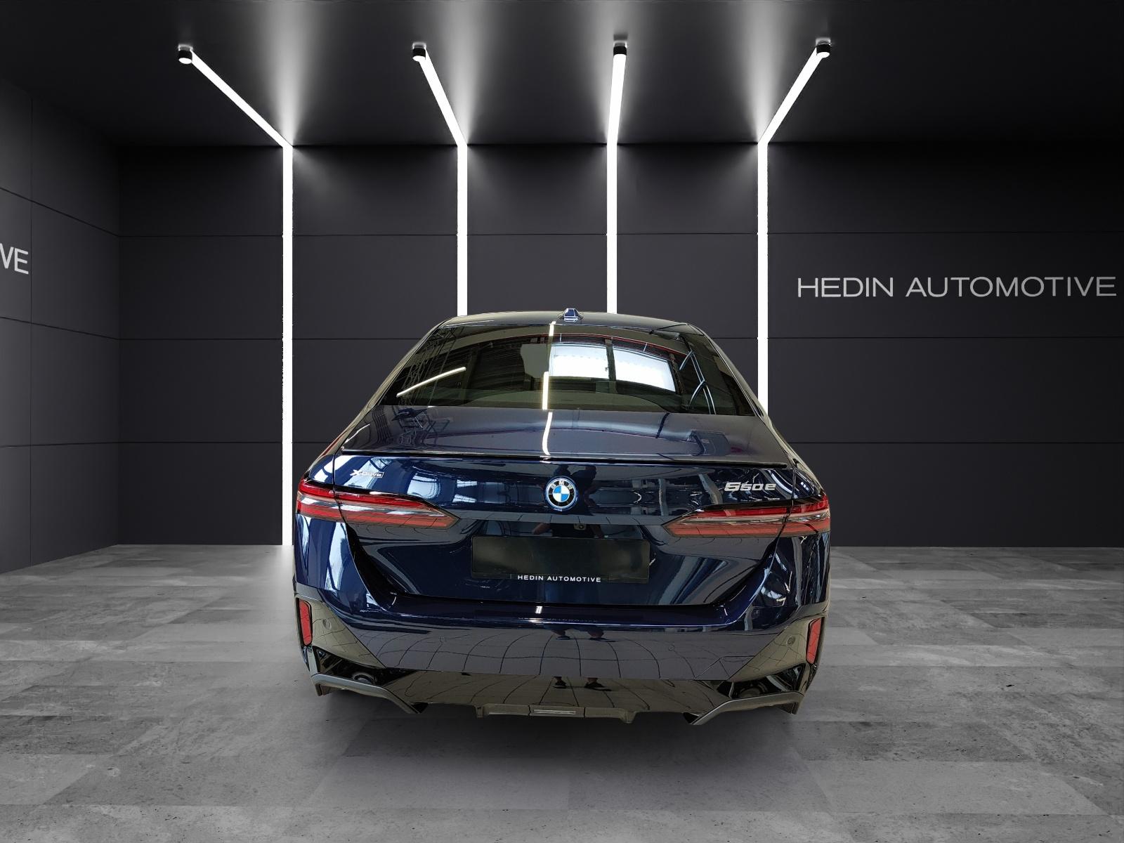 BMW 550e xDrive-image-11