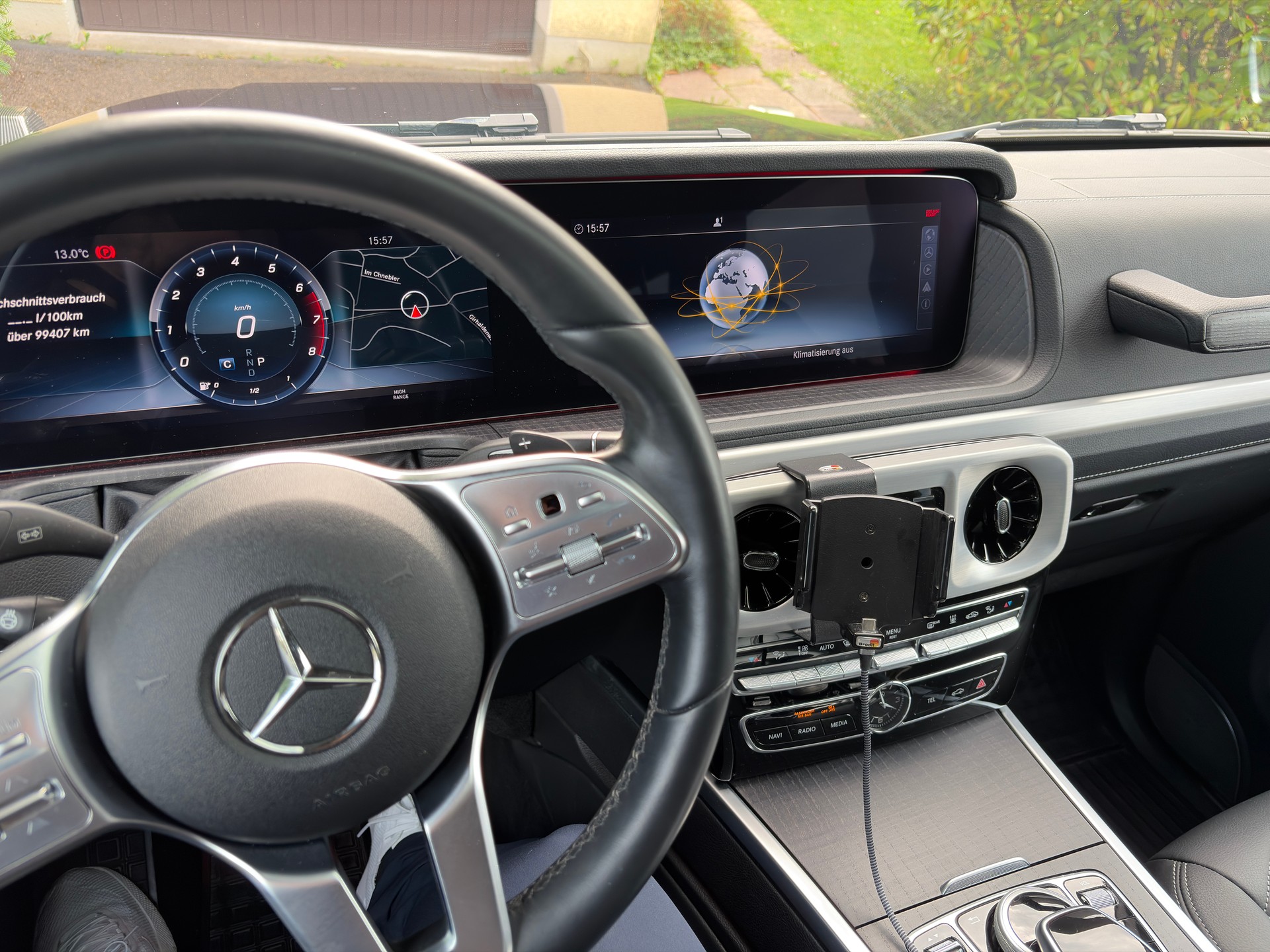 MERCEDES-BENZ G 500 AMG Line 9G-Tronic-image-4