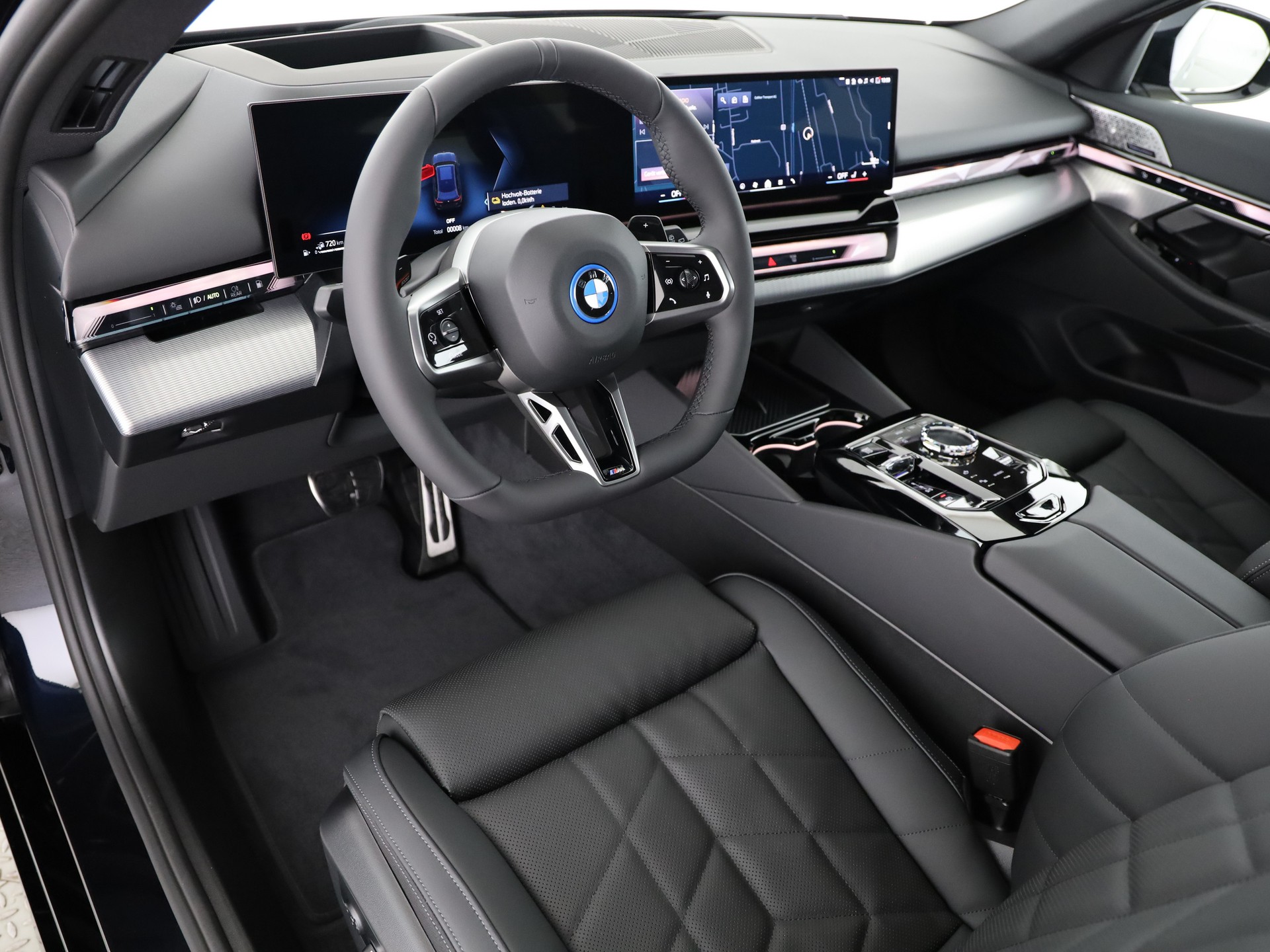 BMW 550e xDr M Sport Pro Tour-image-20