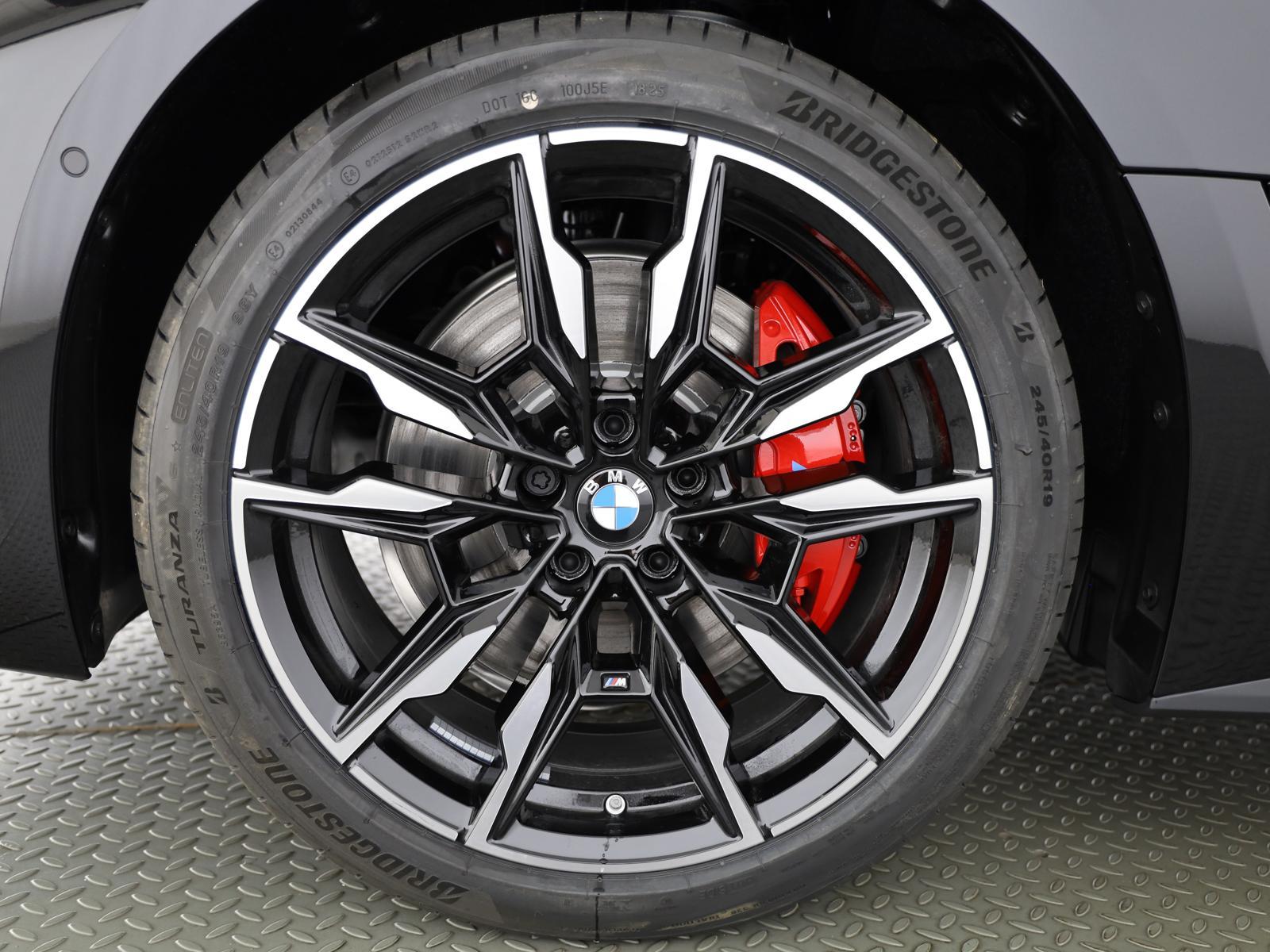 BMW M440i xDrive Gran Coupé M Sport-image-21