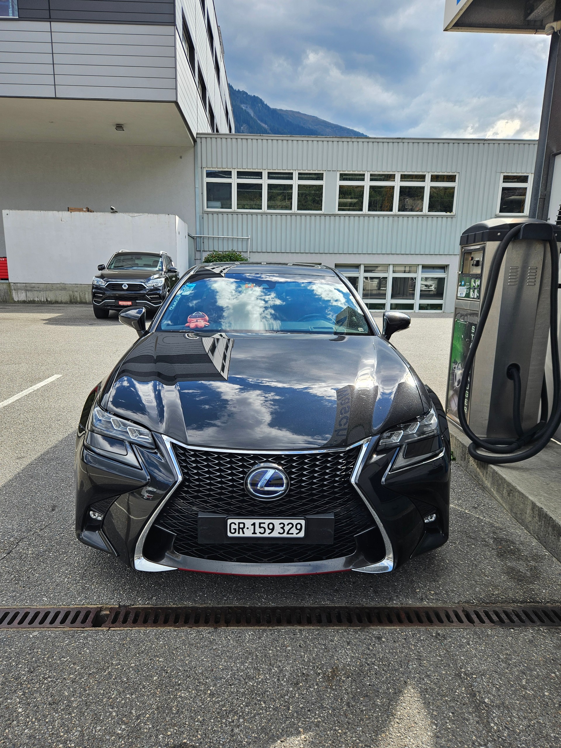 LEXUS GS 450h F-Sport Automatic-image-3