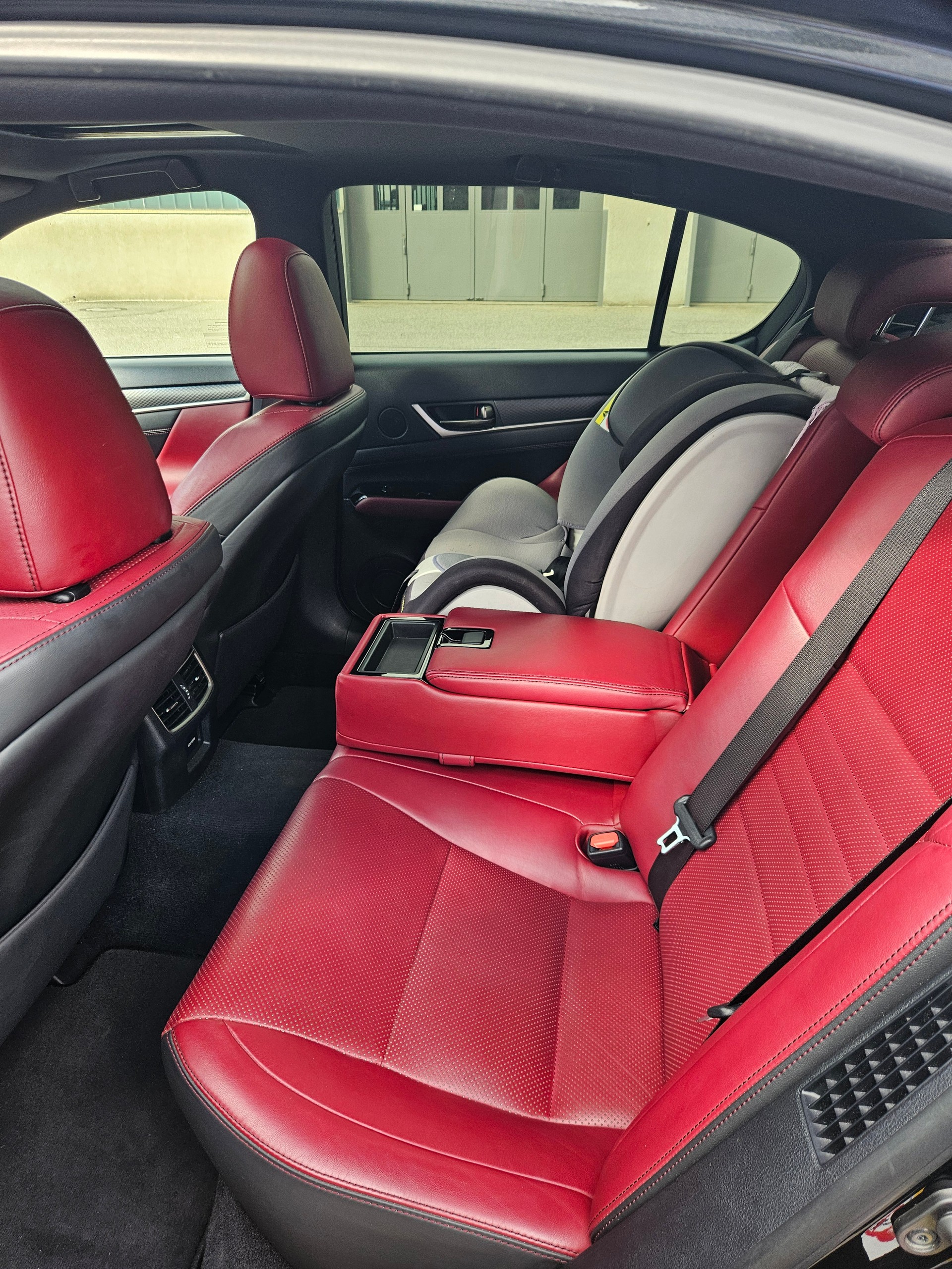LEXUS GS 450h F-Sport Automatic-image-12