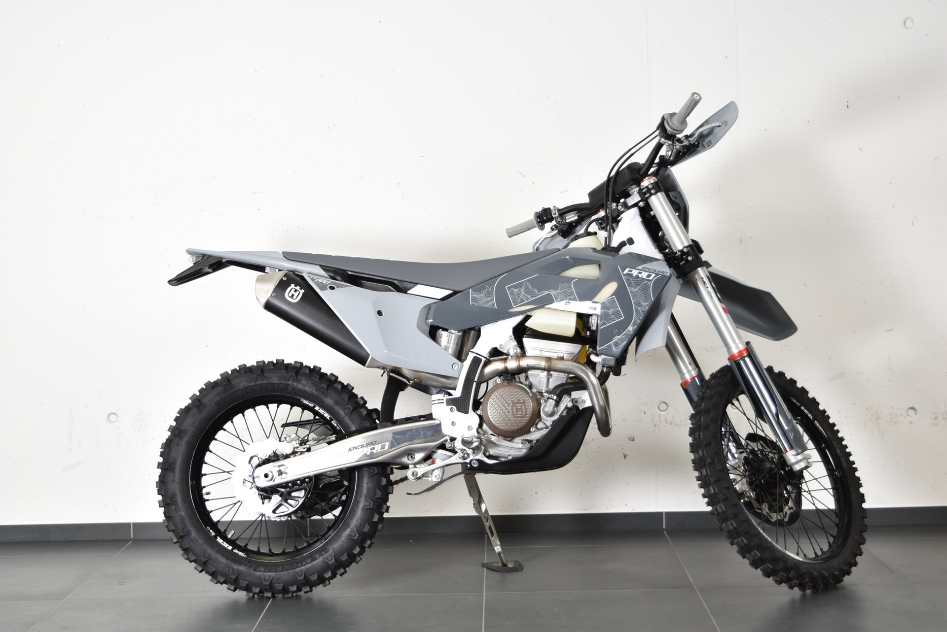 HUSQVARNA FE 350 PRO-showroom-element-3