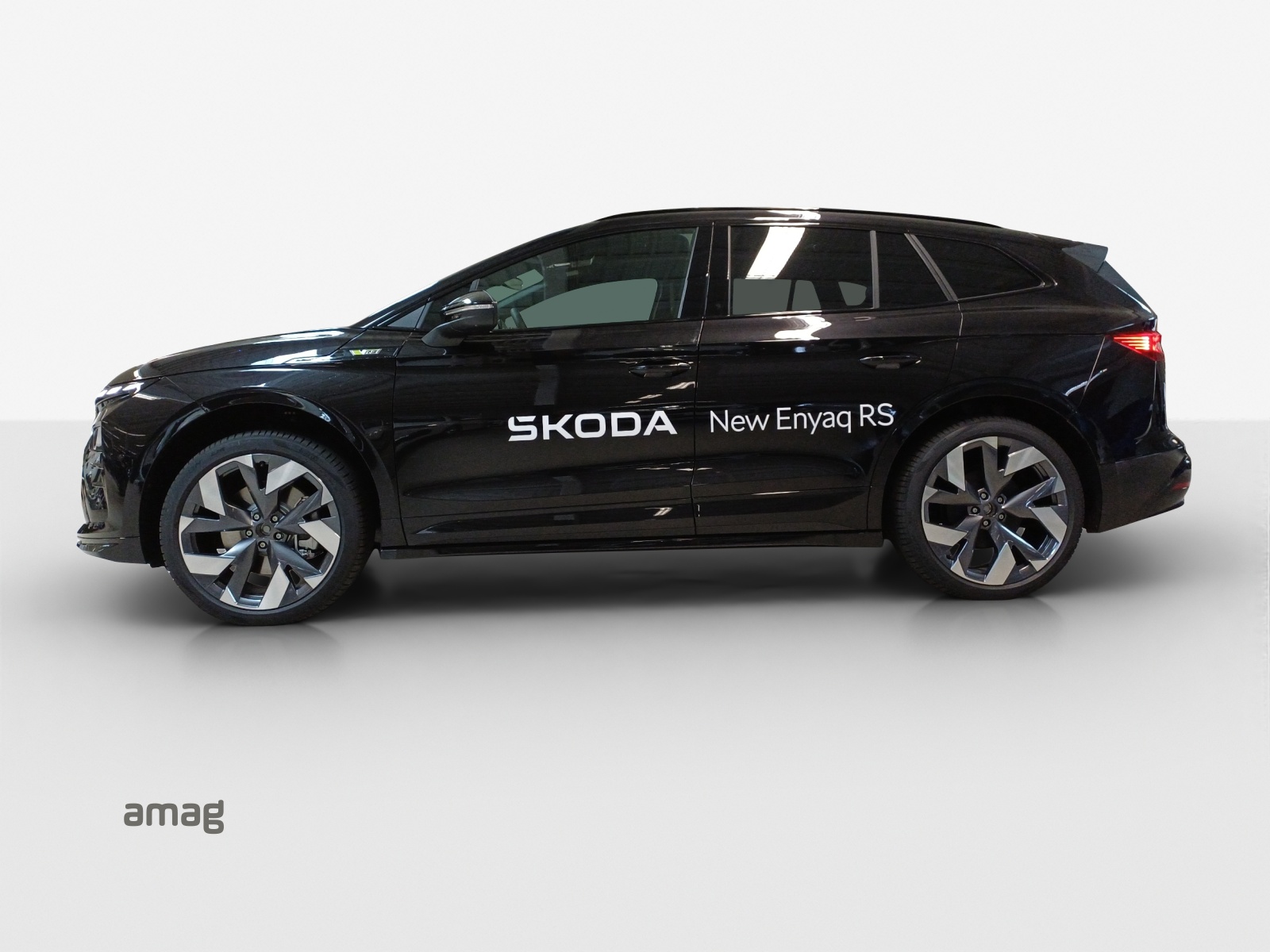 SKODA Enyaq 4x4 RS-image-1