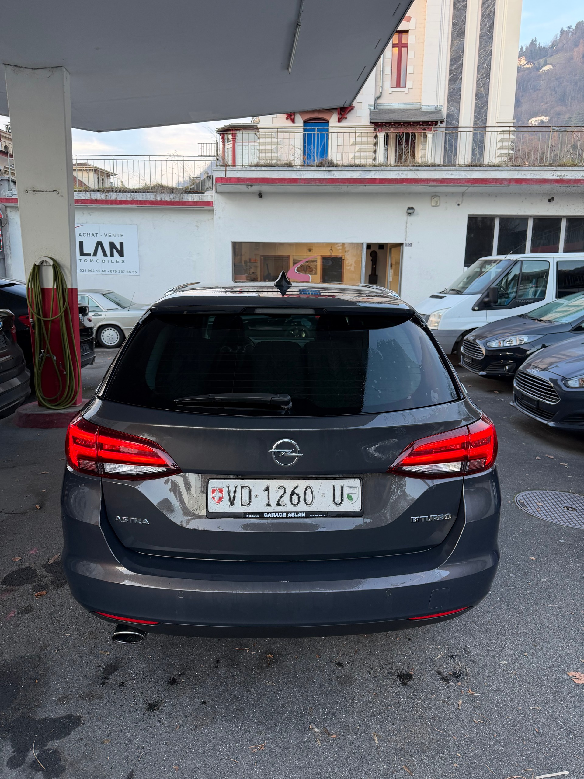 OPEL Astra Sports Tourer 1.6 CDTi BiTurbo Dynamic-image-5