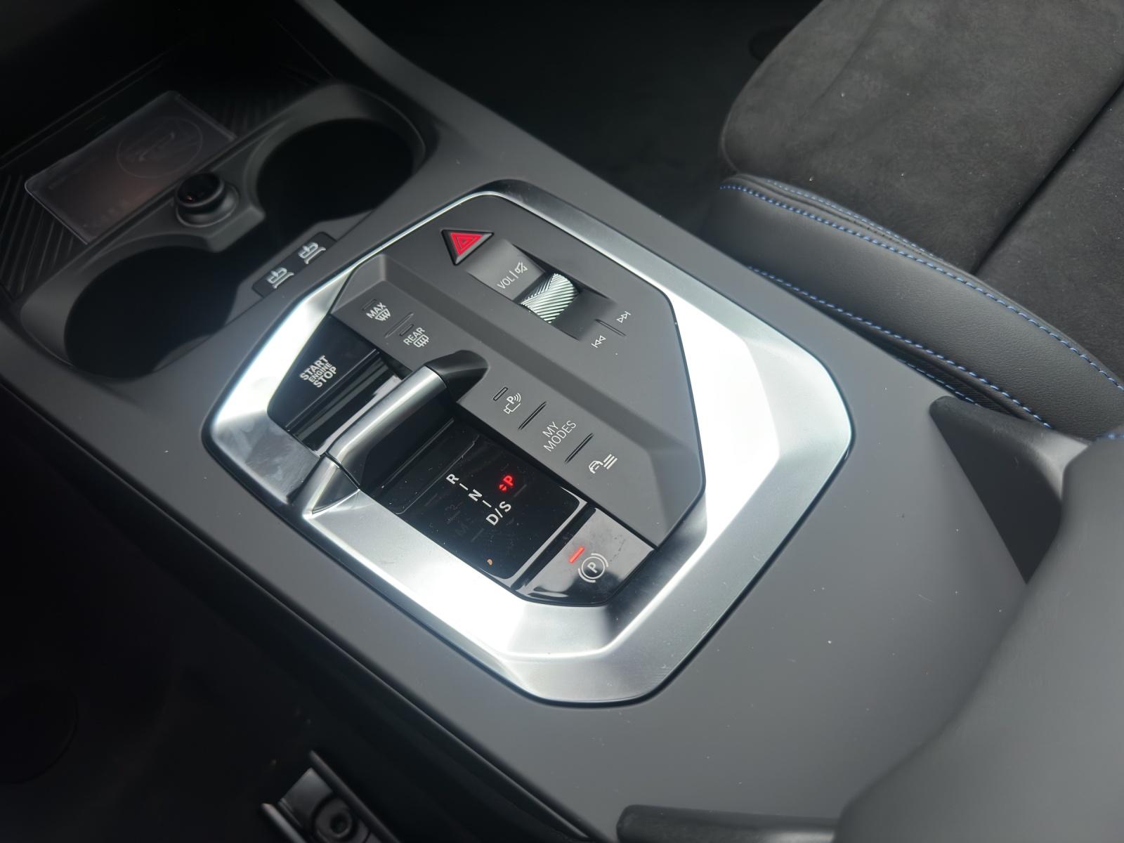 BMW M235i xDrive Gran Coupé M Sport Pro-image-9