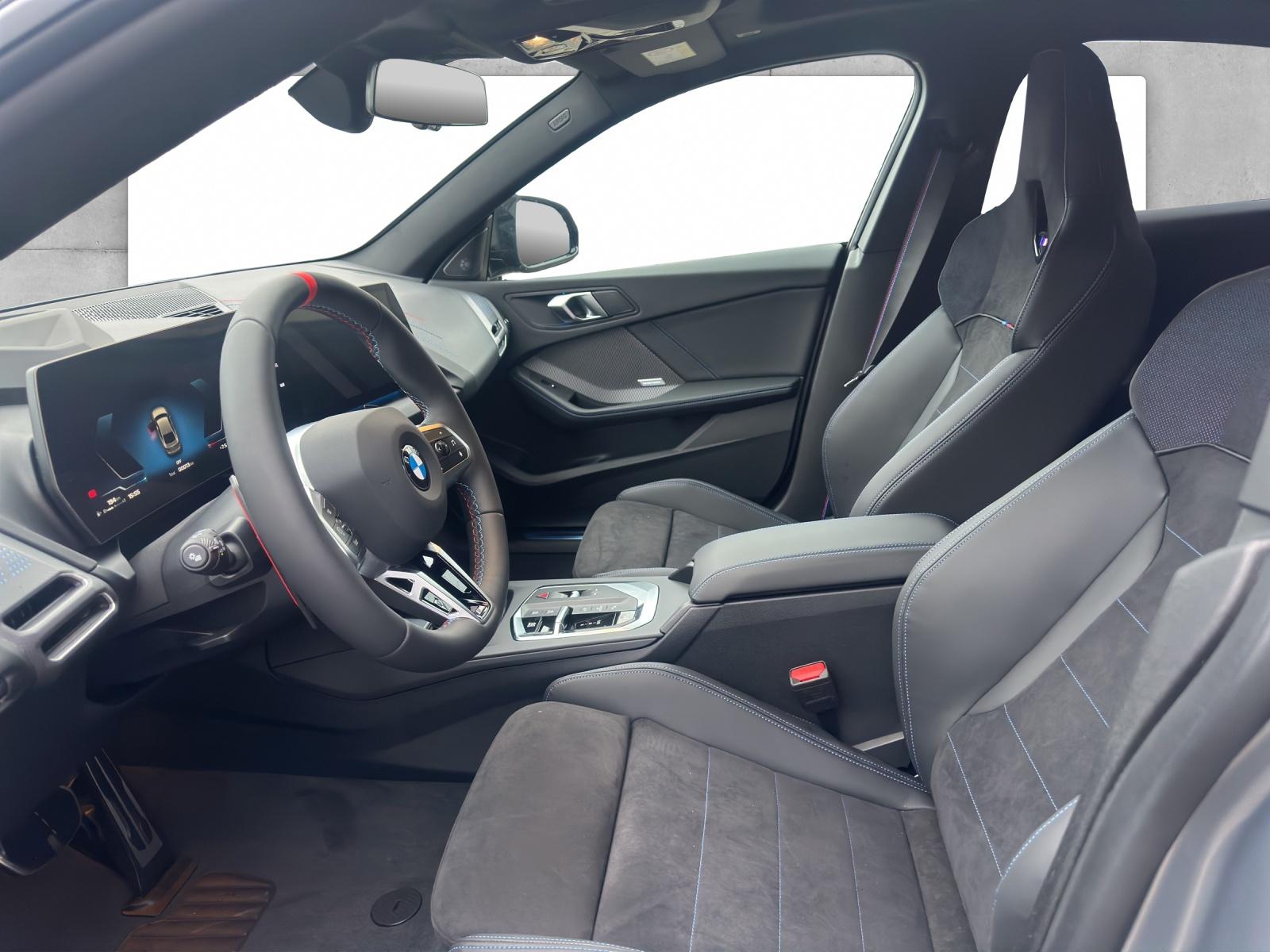 BMW M235i xDrive Gran Coupé M Sport Pro-image-5