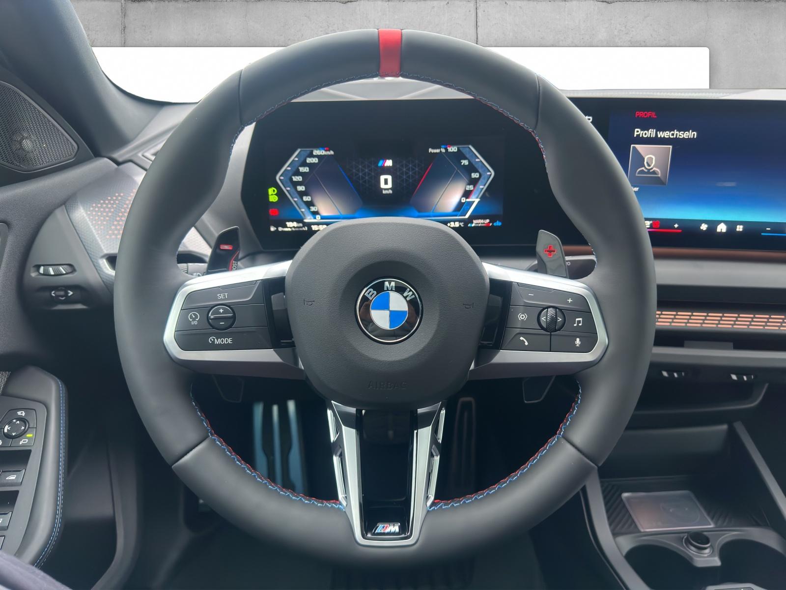 BMW M235i xDrive Gran Coupé M Sport Pro-image-6