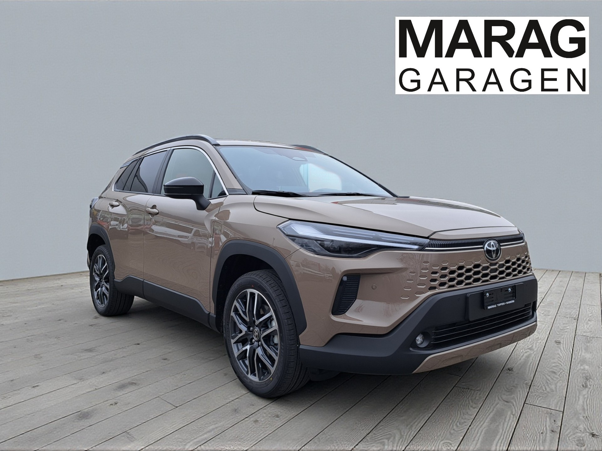 TOYOTA Corolla Cross 2.0 4WD Trend e-CVT-image-2