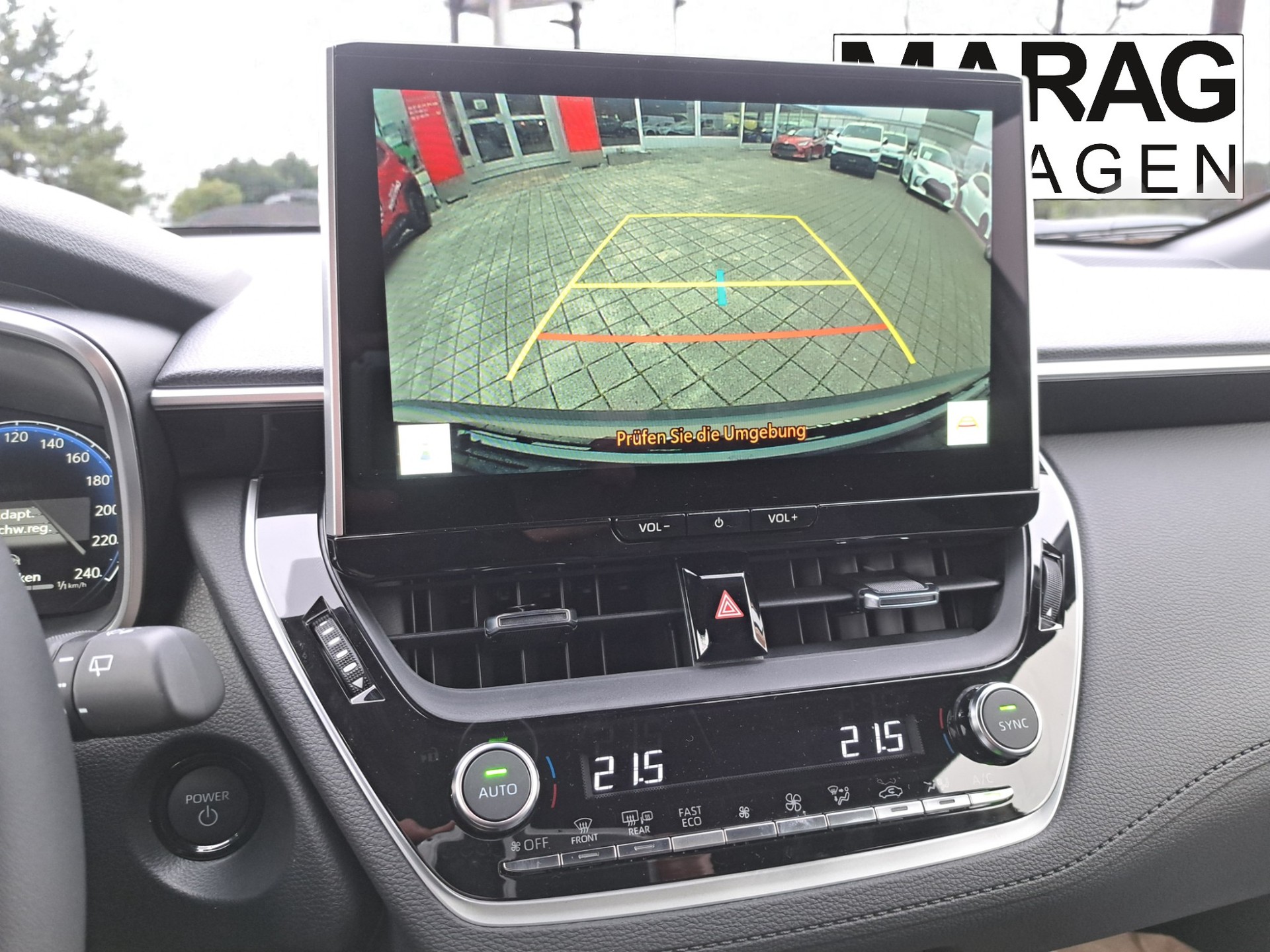 TOYOTA Corolla Cross 2.0 4WD Trend e-CVT-image-11