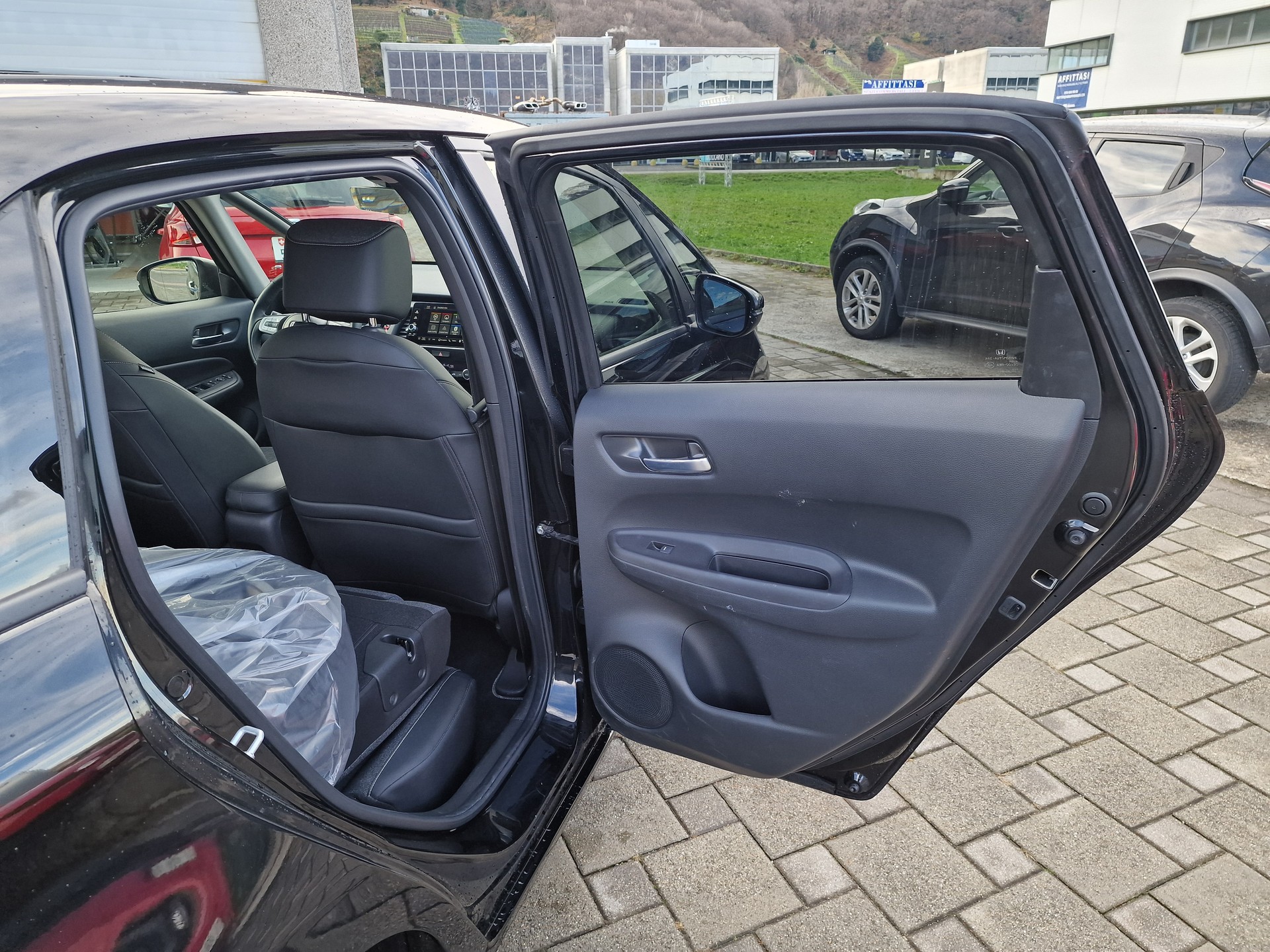 HONDA Jazz 1.5i-MMD Advance E-CVT-image-7