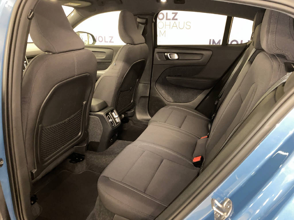 VOLVO C40 E80 Ultimate AWD-image-15