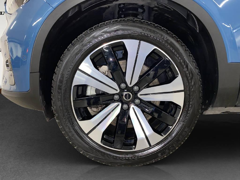 VOLVO C40 E80 Ultimate AWD-image-14