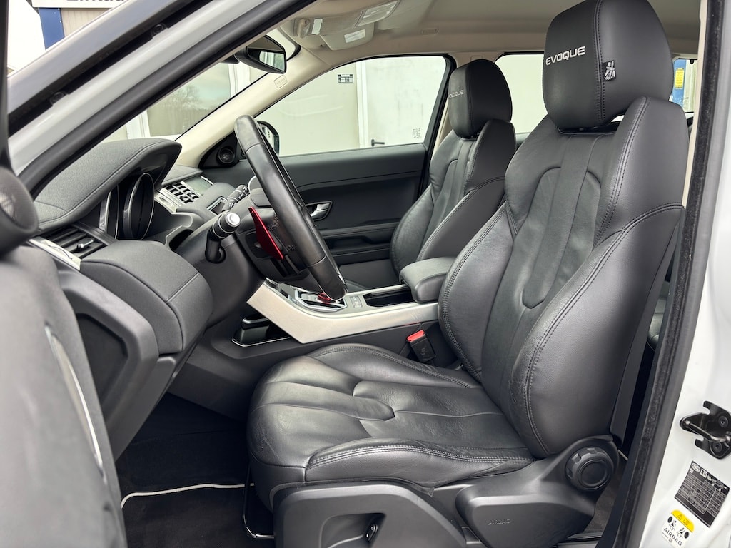 LAND ROVER Range Rover Evoque 2.2 SD4 Prestige AT9-image-6