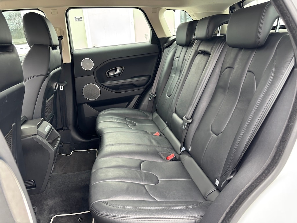 LAND ROVER Range Rover Evoque 2.2 SD4 Prestige AT9-image-11