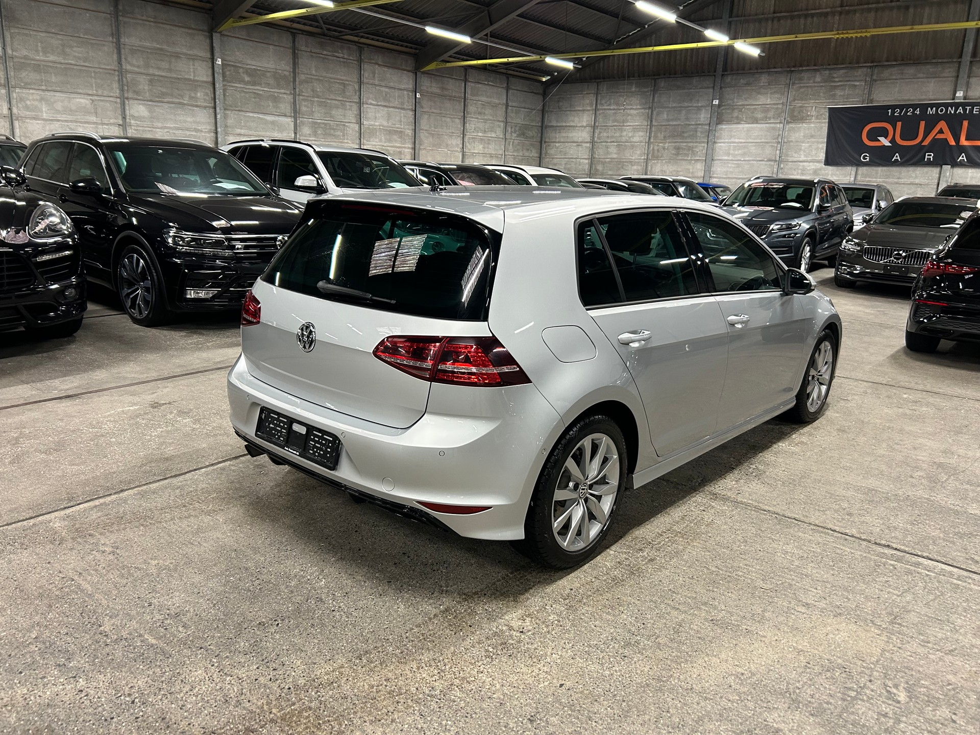 VW Golf 1.2 TSI R-LINE DSG-image-3