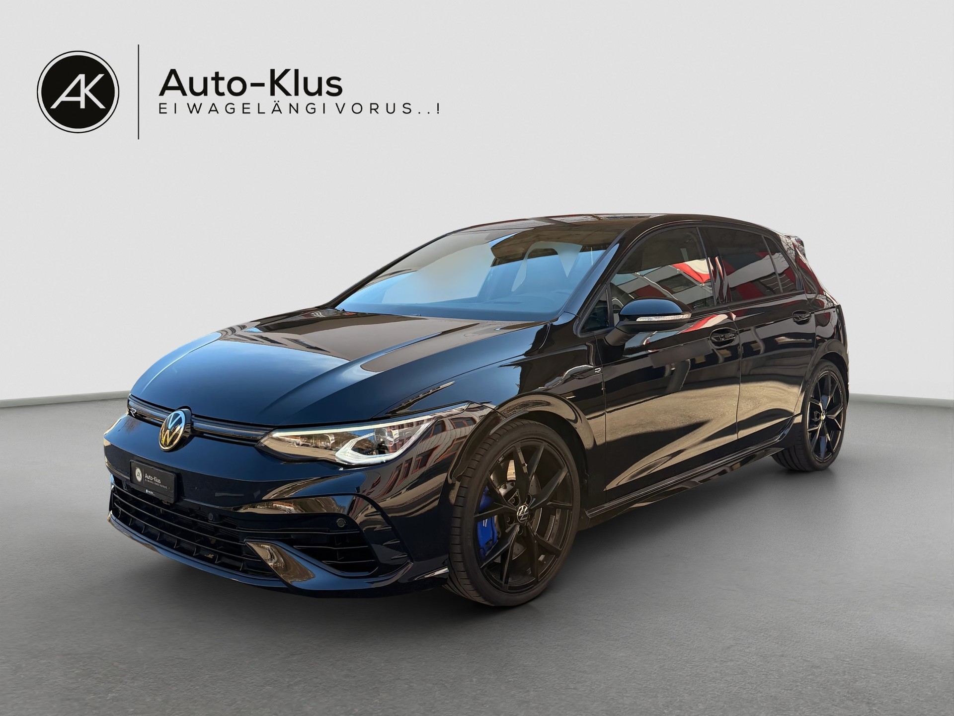VW Golf 2.0 TSI R DSG 4Motion-image-1