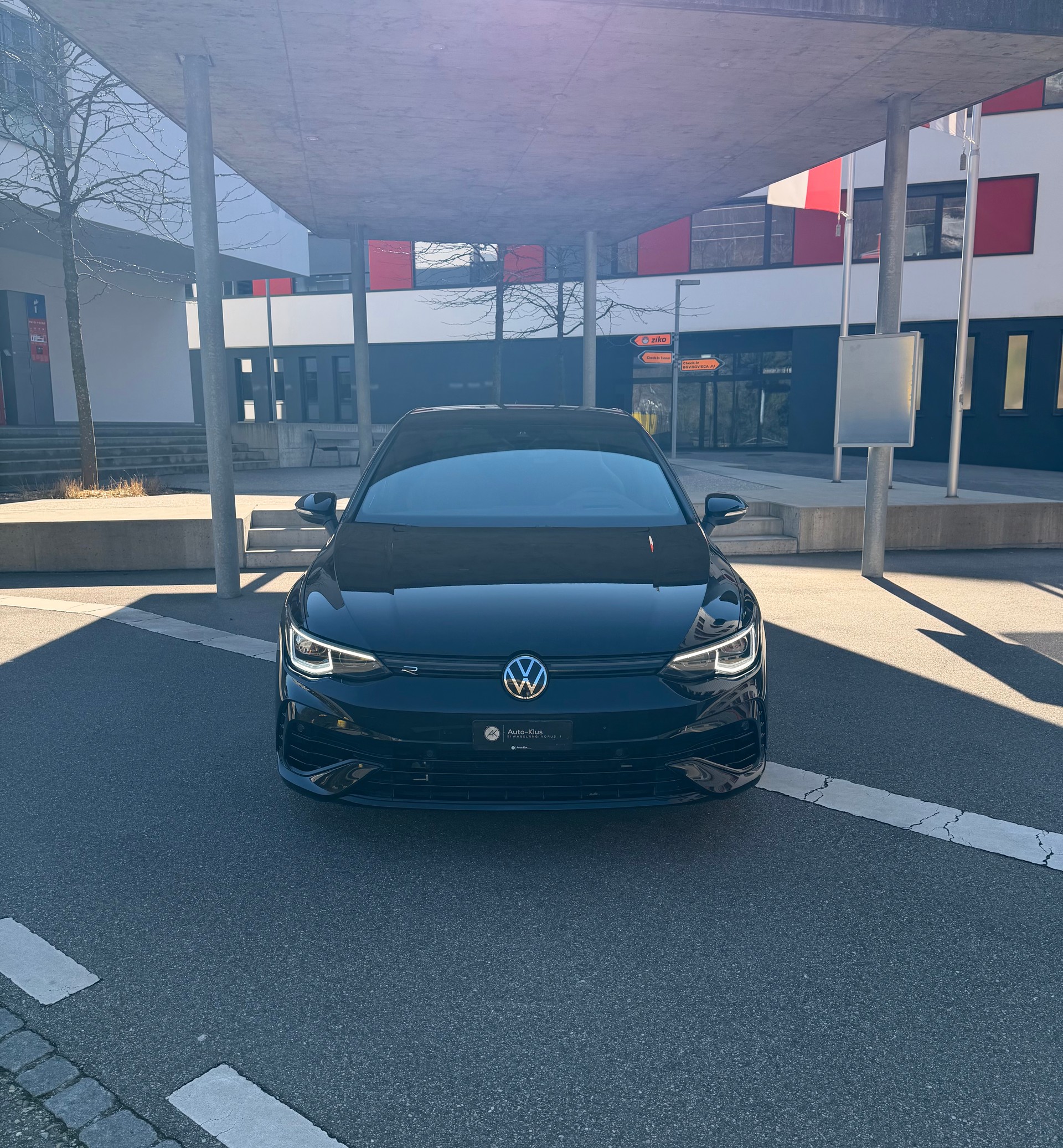 VW Golf 2.0 TSI R DSG 4Motion