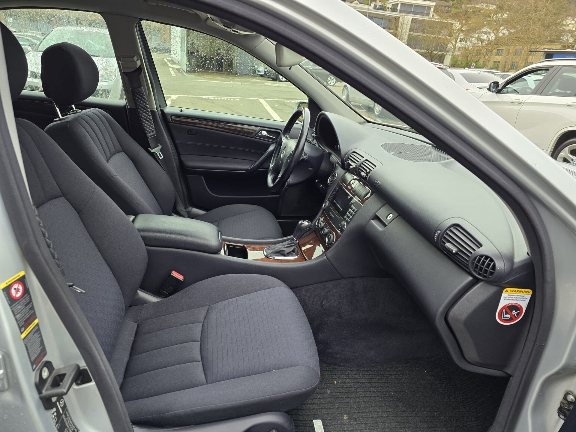 MERCEDES-BENZ C 280 Classic 4Matic Automatic-image-18