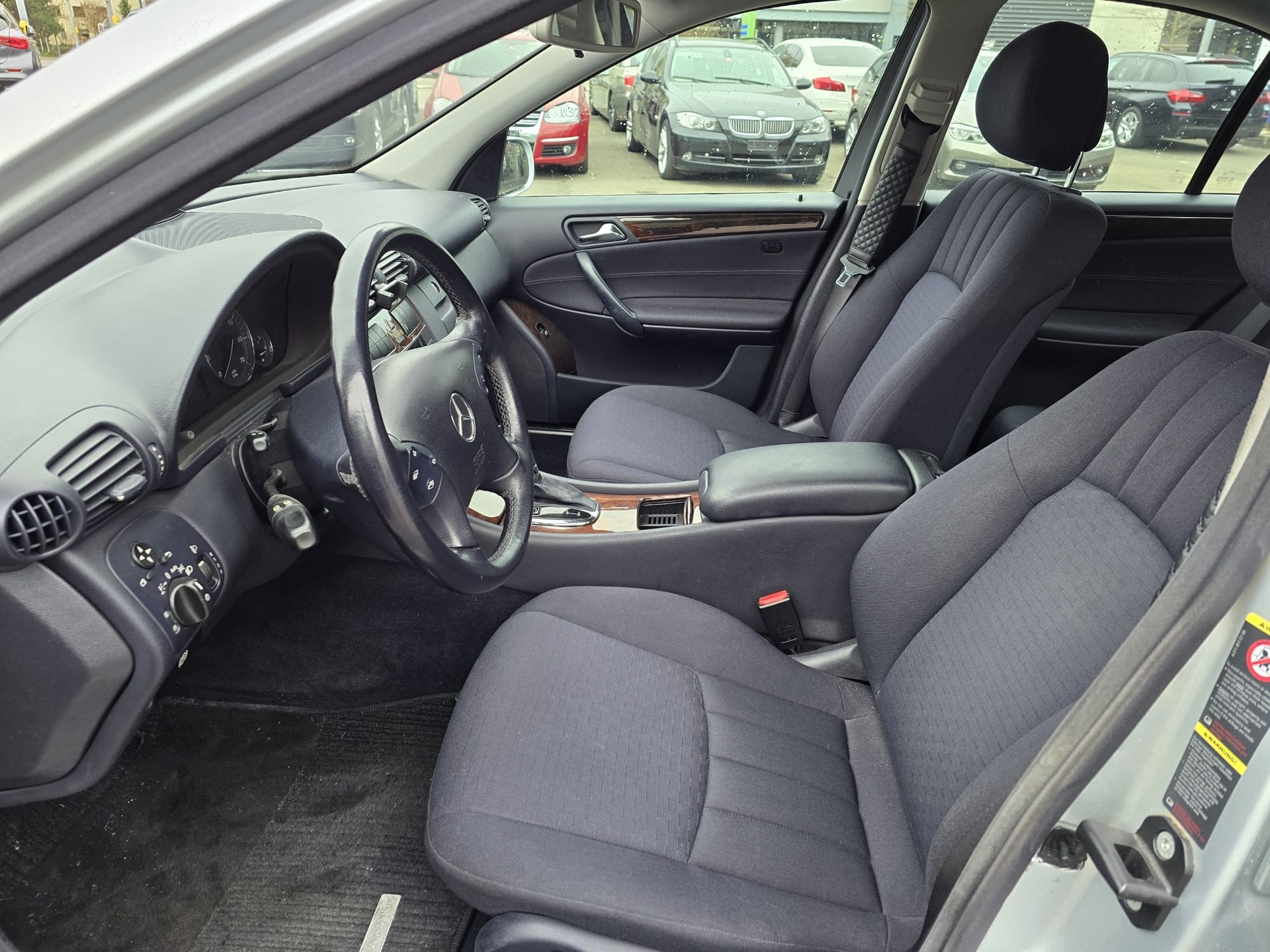 MERCEDES-BENZ C 280 Classic 4Matic Automatic-image-15