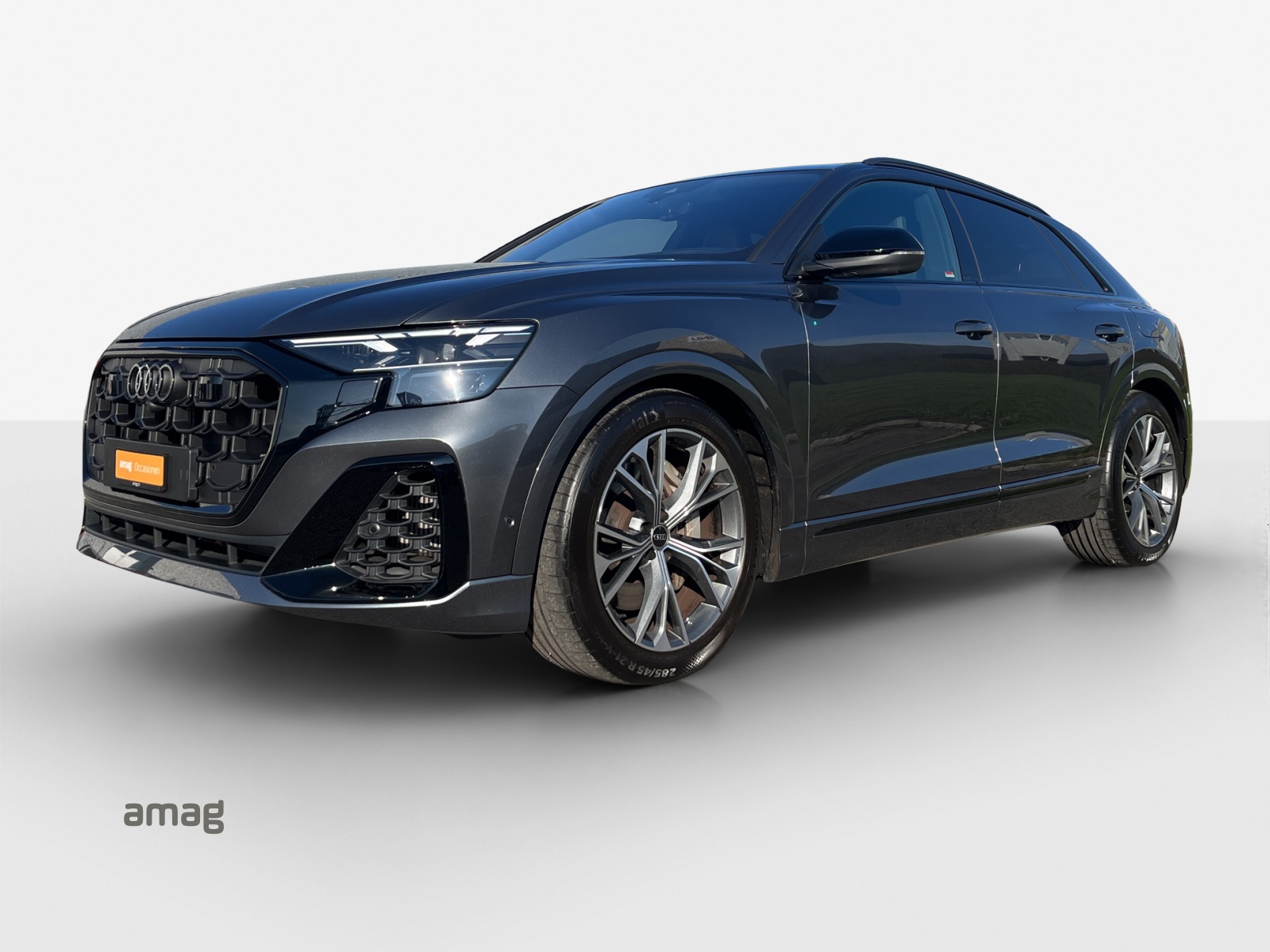 AUDI Q8 55 TFSI e quattro PHEV tiptronic-image-0