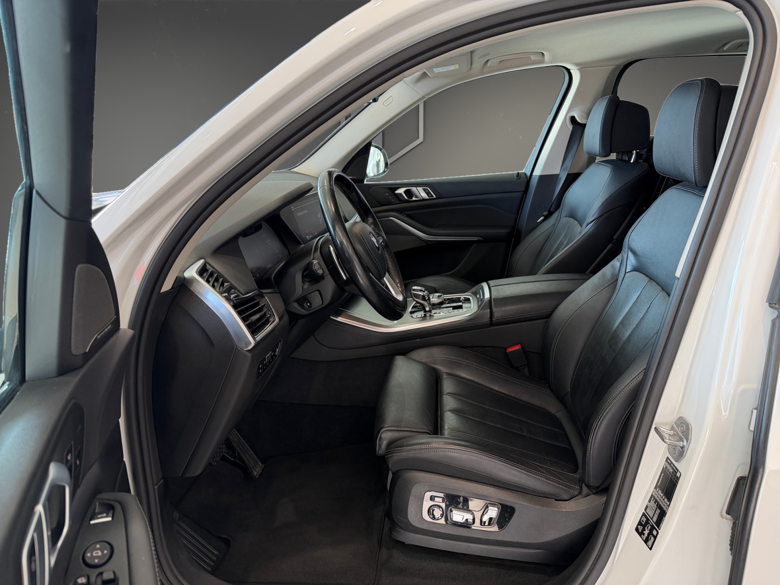 BMW X5 xDrive 30d Steptronic-image-11
