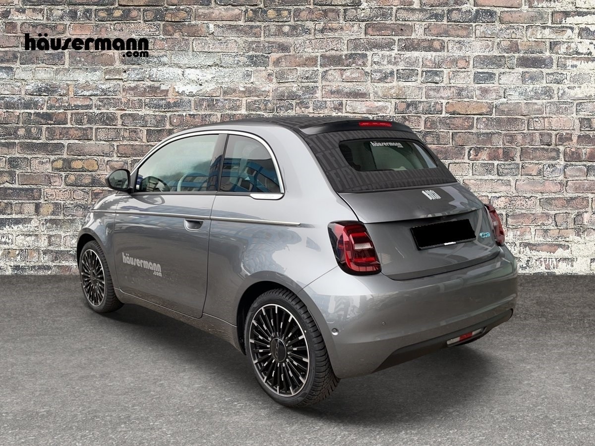 FIAT 500 Cabrio La Prima-image-2