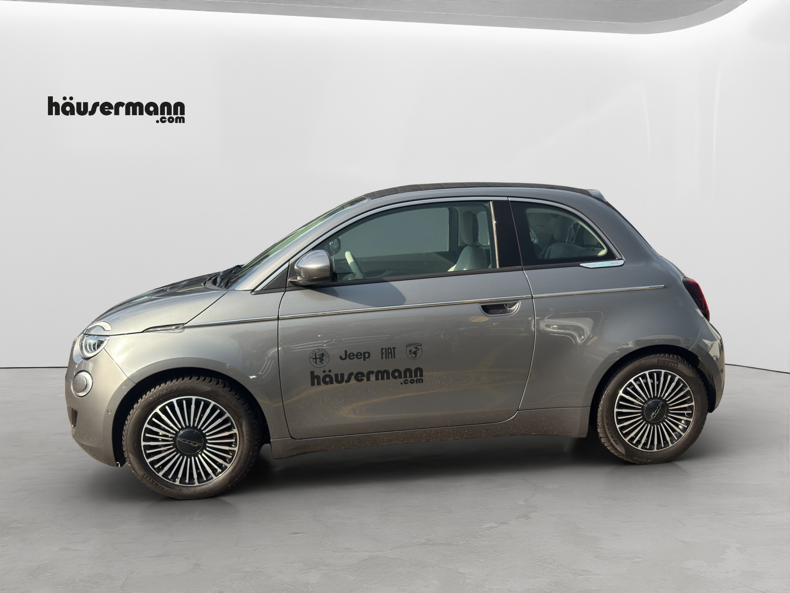 FIAT 500 Cabrio La Prima-image-1