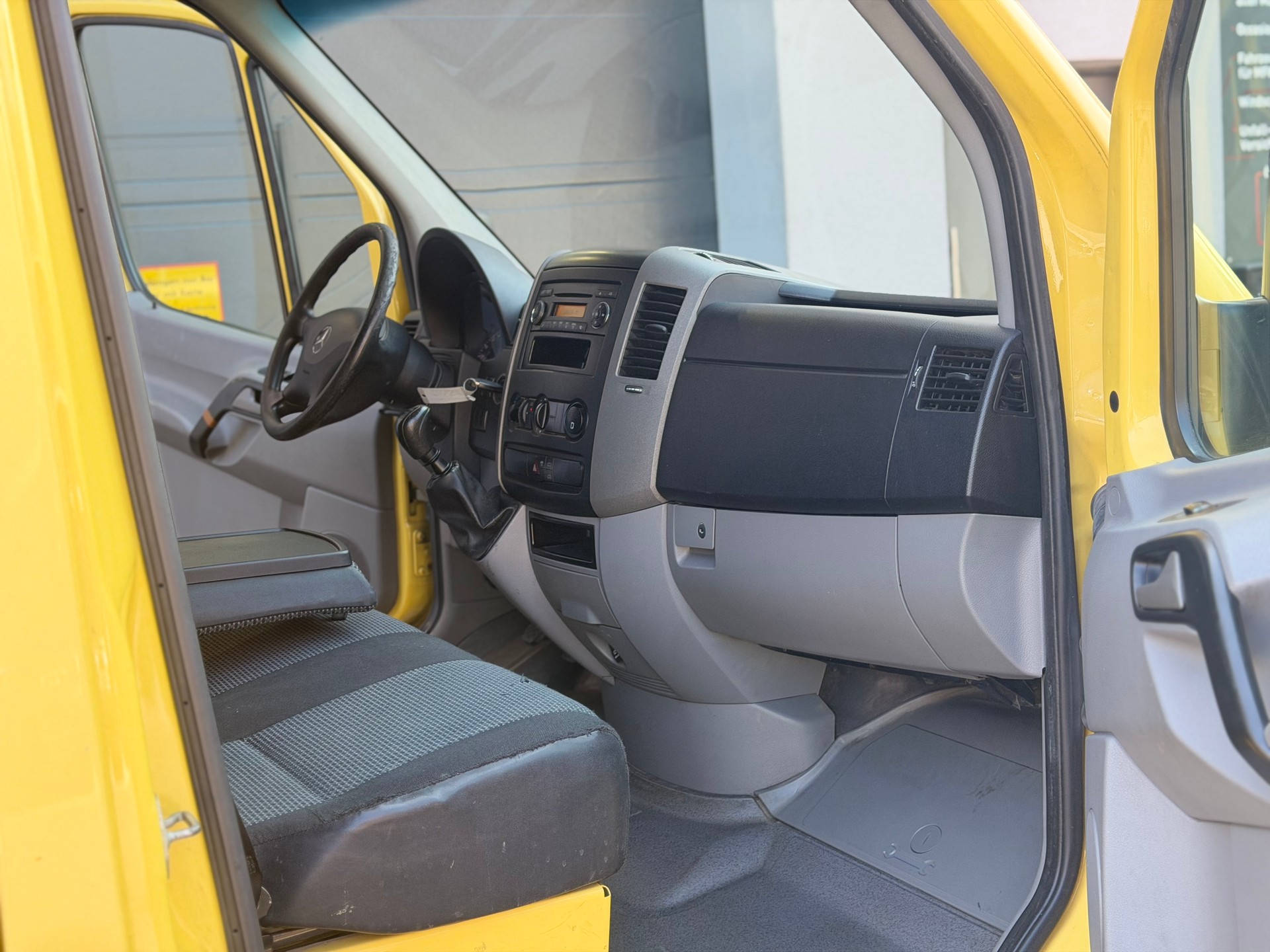 MERCEDES-BENZ Sprinter 213 CDI Standard-image-5