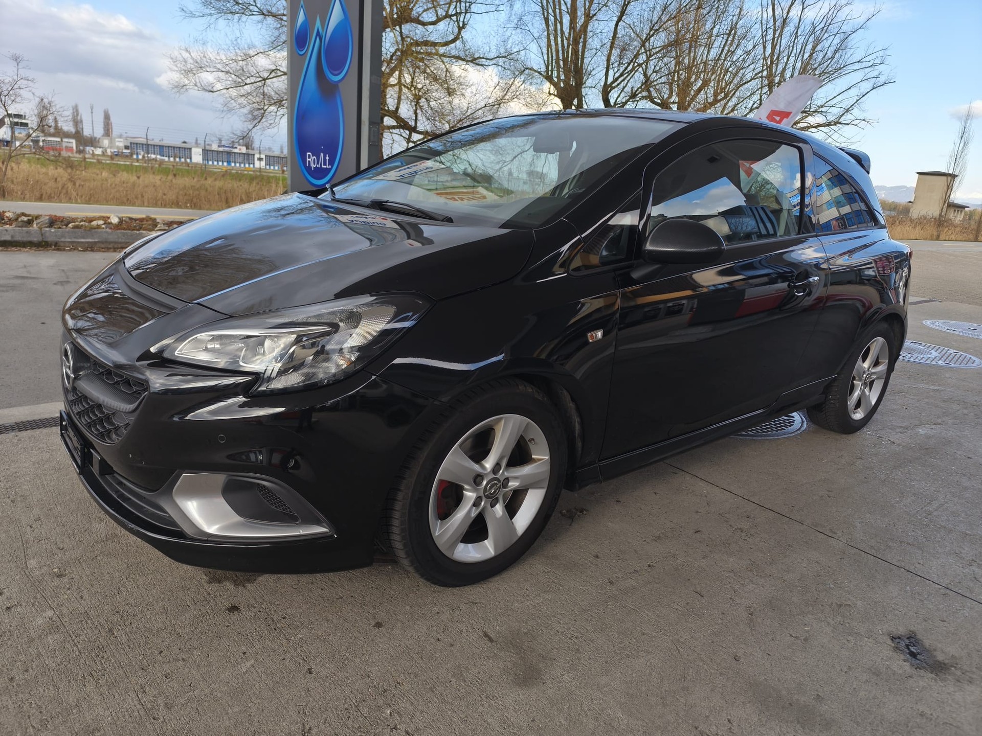 OPEL Corsa 1.4 Turbo GSi-image-1