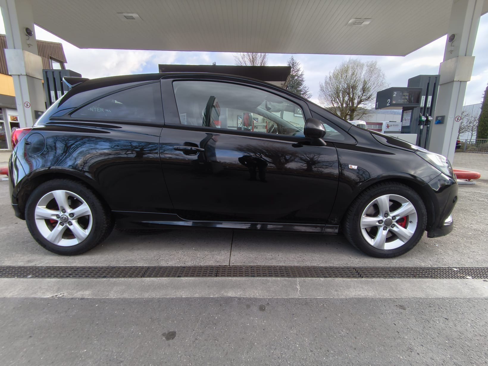 OPEL Corsa 1.4 Turbo GSi-image-11