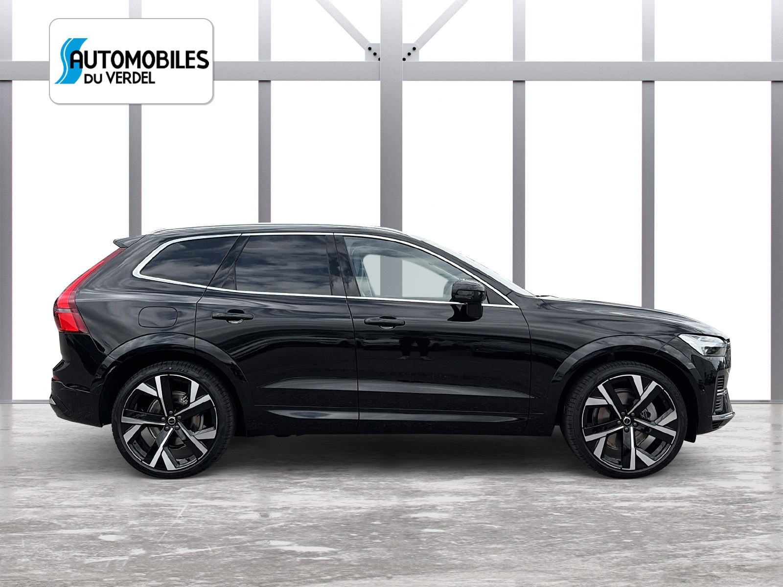 VOLVO XC60 2.0 T8 TE Ultra Bright eAWD-image-5