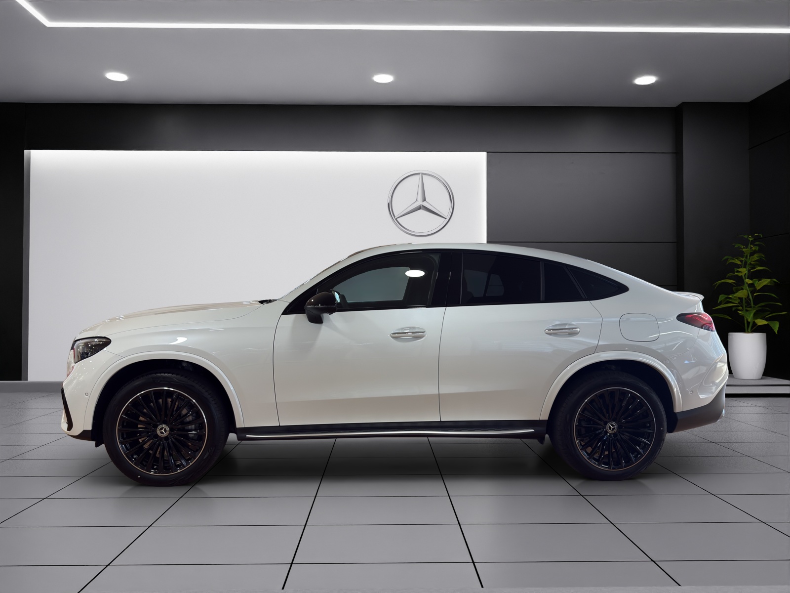 Image MERCEDES-BENZ GLC-300 GLC 300 E EQ-Star 4Matic