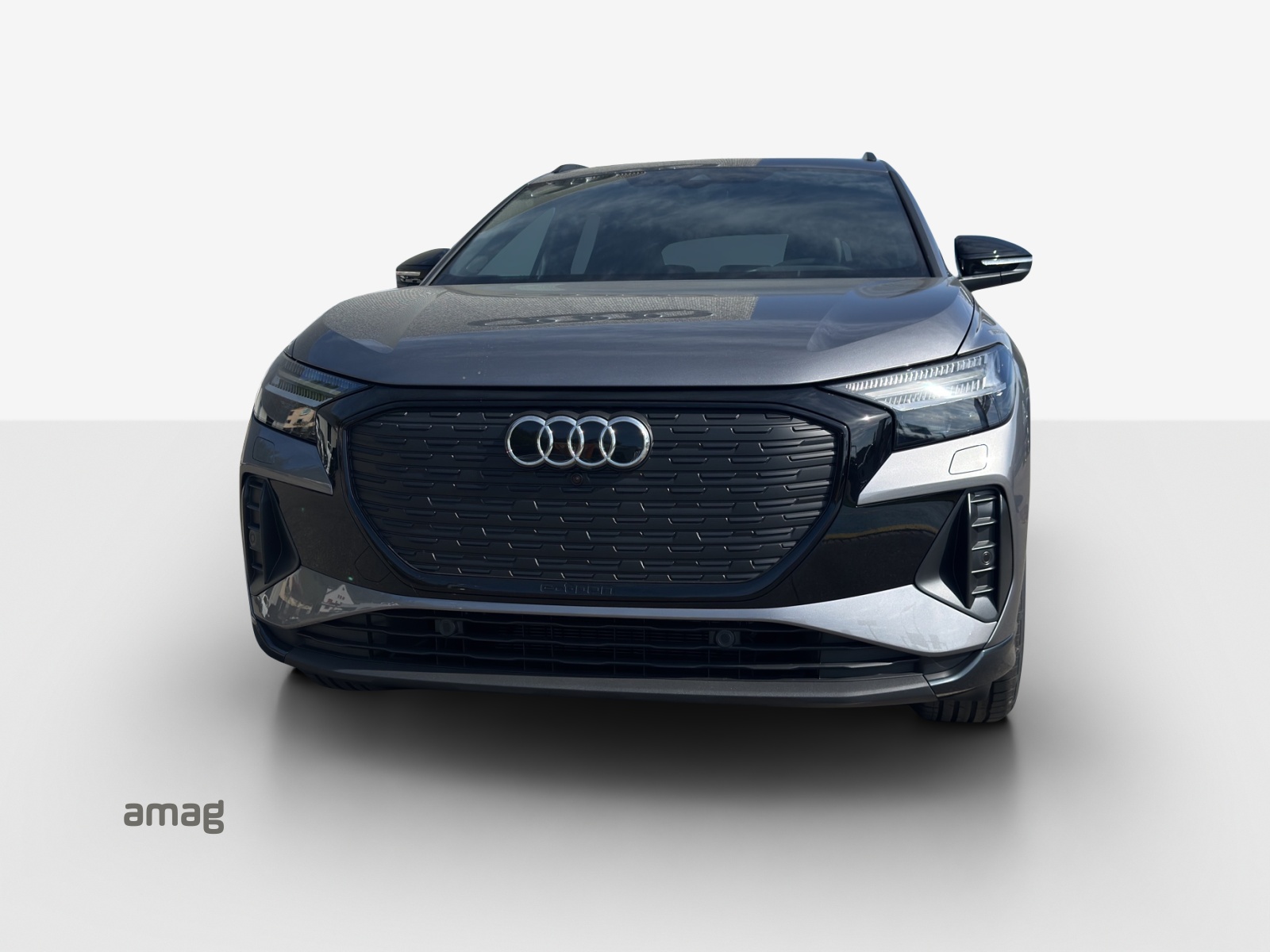 AUDI Q4 e-tron 45 Edition Swiss Ski quattro-image-6